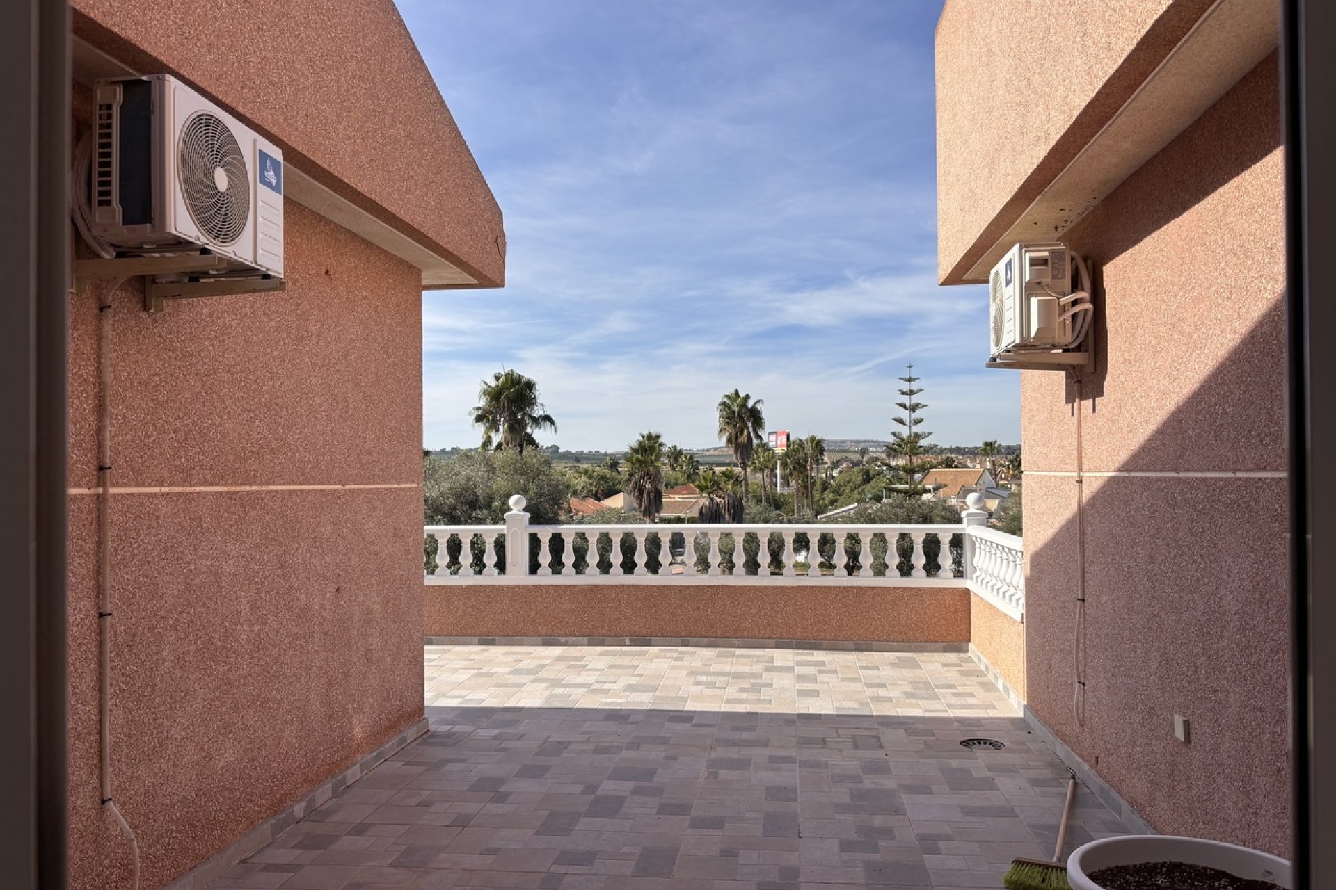 Wiederverkauf - Villa -
Benijofar - Costa Blanca