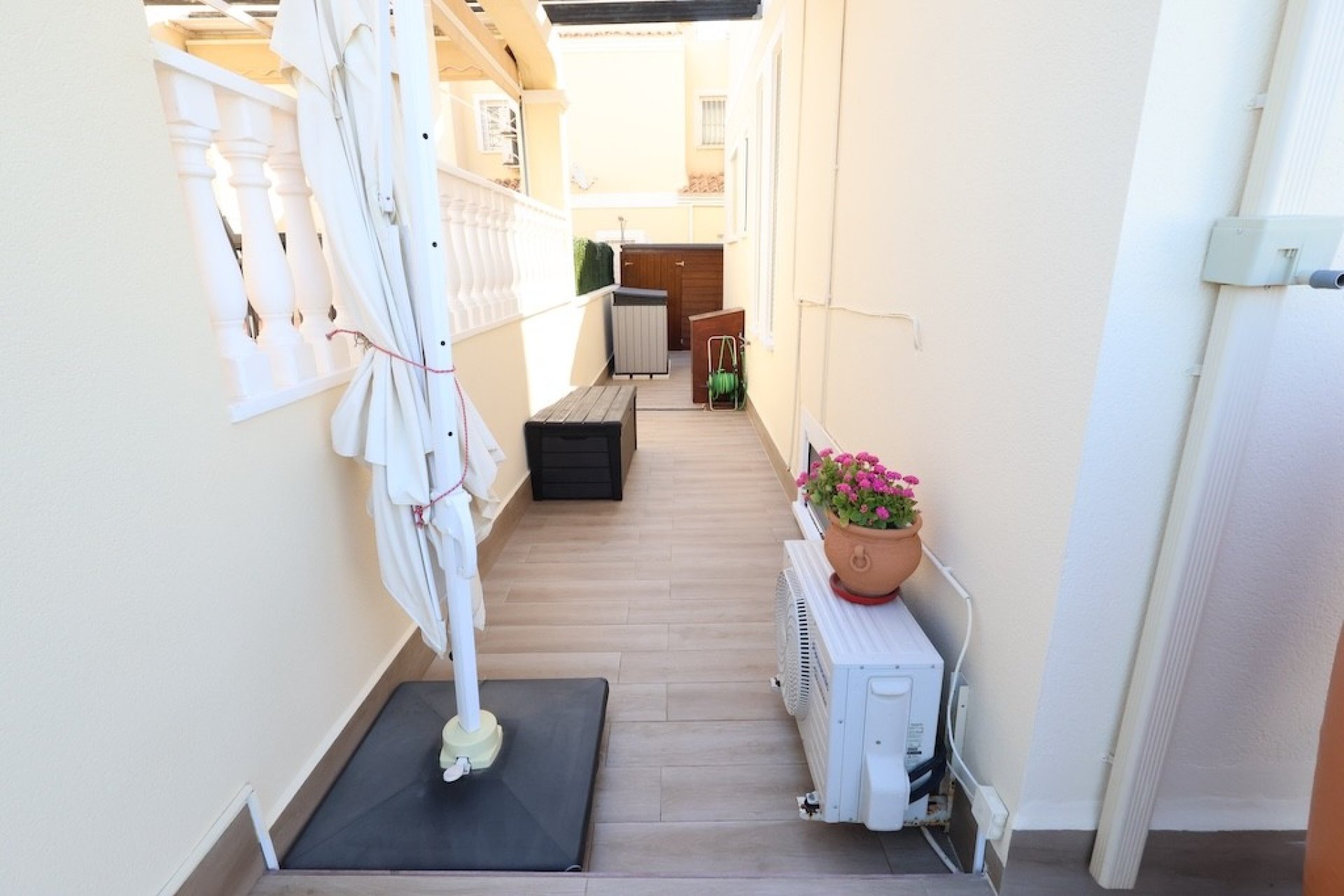 Wiederverkauf - Villa -
Cabo Roig - Costa Blanca