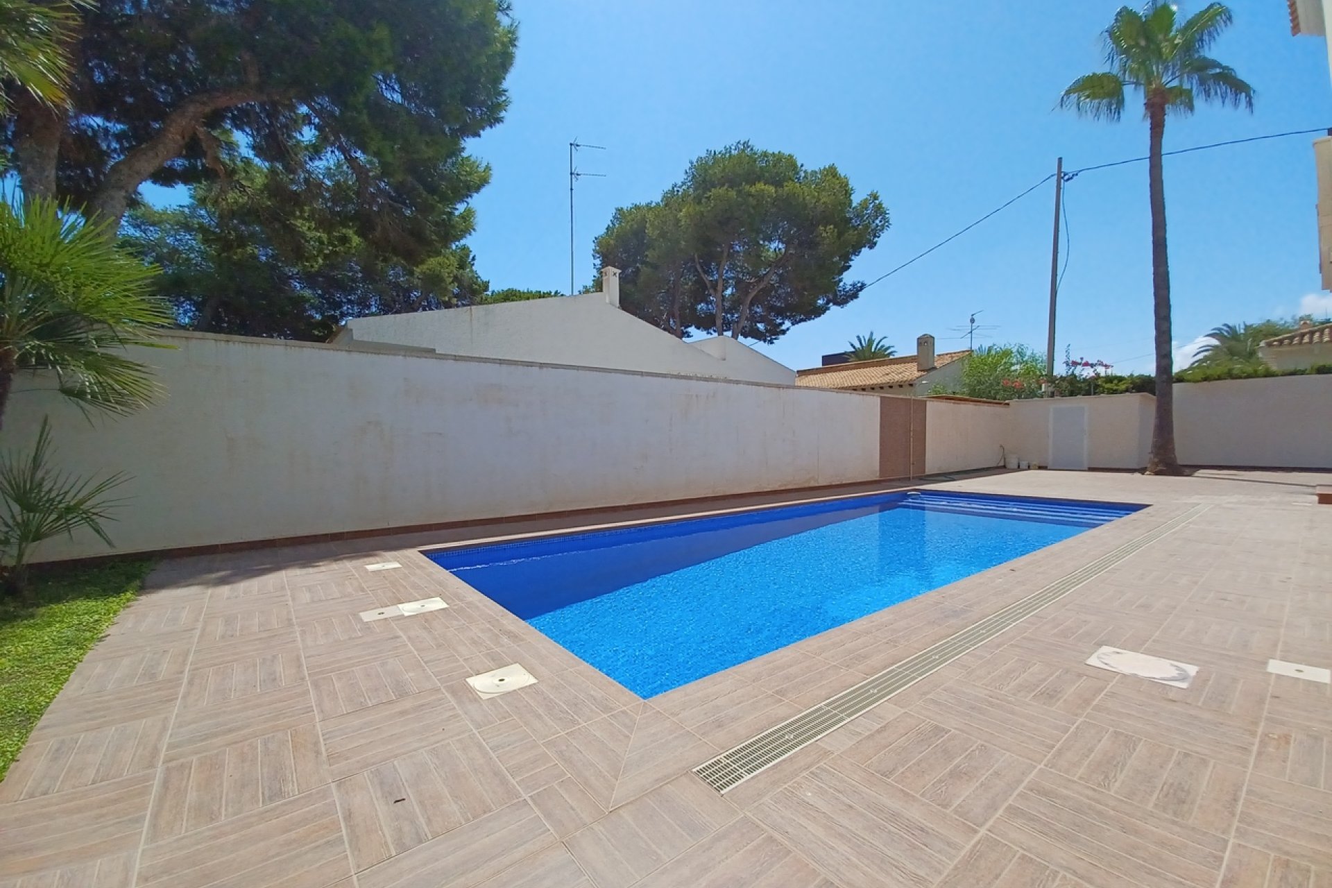 Wiederverkauf - Villa -
Cabo Roig - Costa Blanca