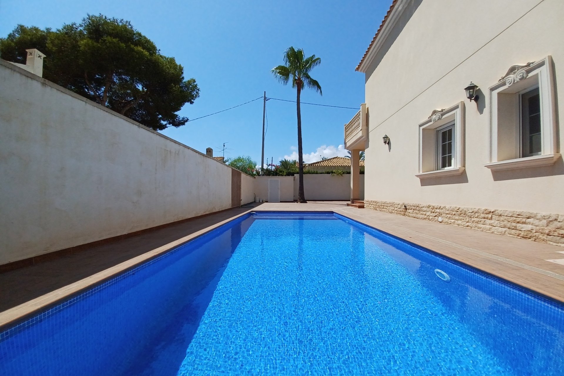 Wiederverkauf - Villa -
Cabo Roig - Costa Blanca