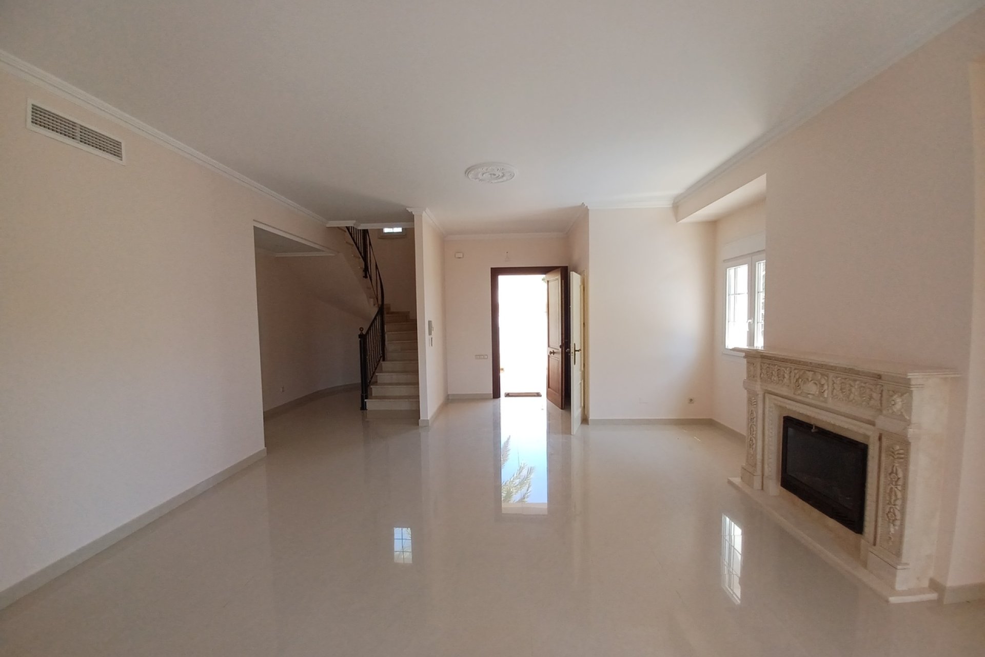 Wiederverkauf - Villa -
Cabo Roig - Costa Blanca
