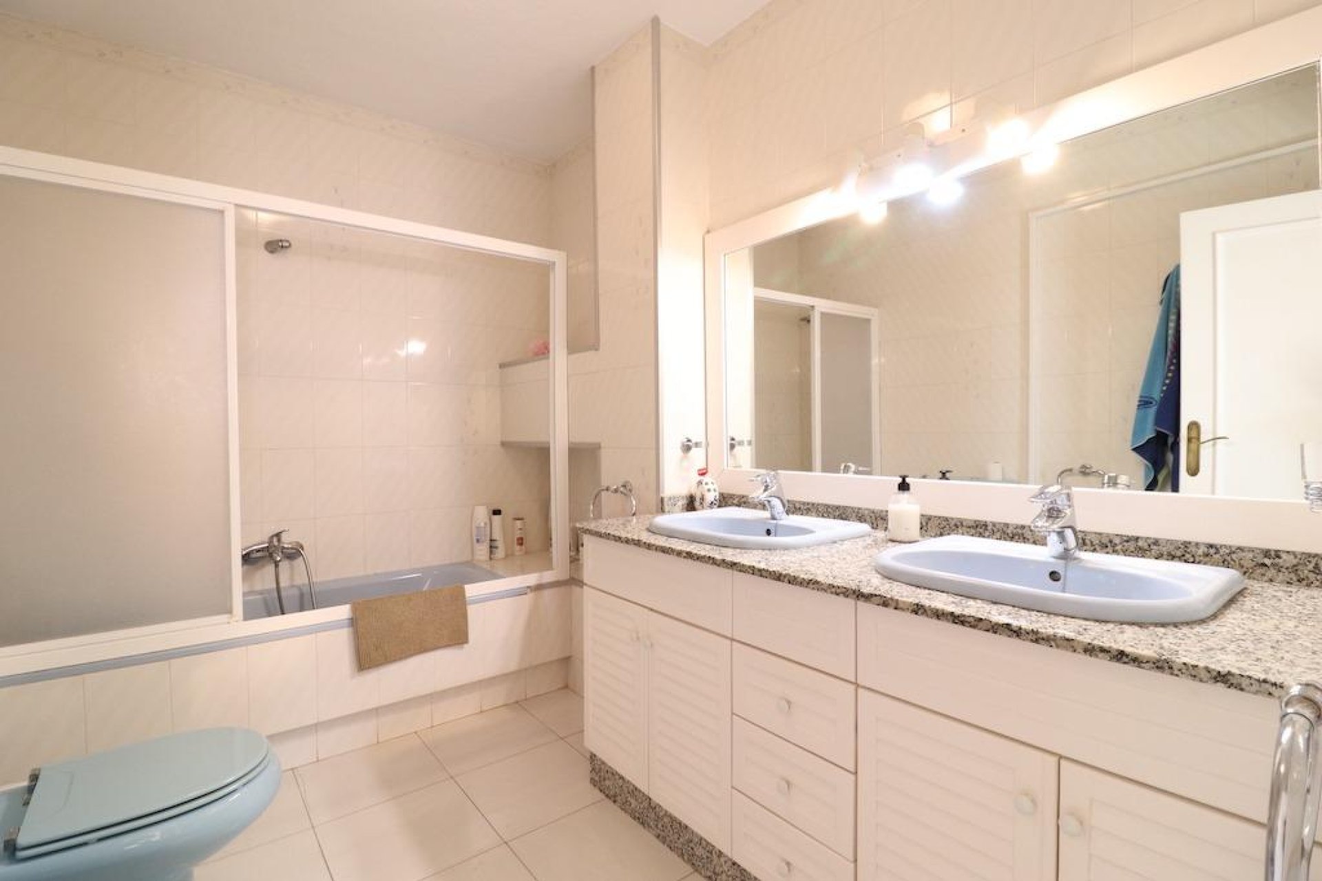 Wiederverkauf - Villa -
Cabo Roig - Costa Blanca