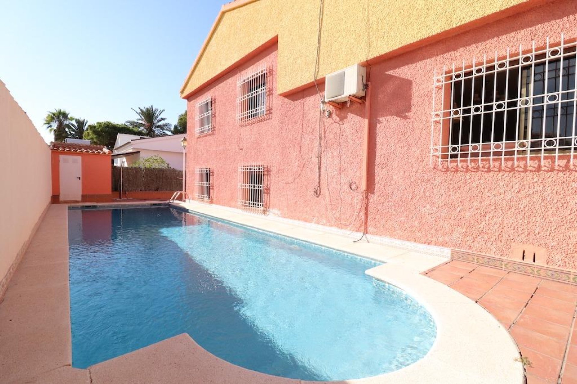 Wiederverkauf - Villa -
Cabo Roig - Costa Blanca