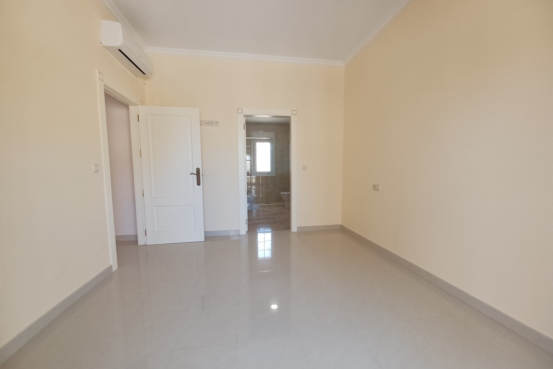 Wiederverkauf - Villa -
Cabo Roig - Costa Blanca