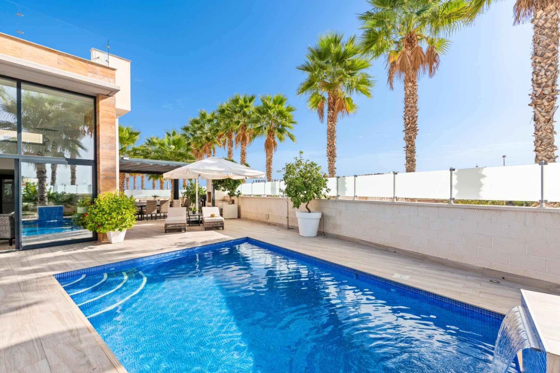 Wiederverkauf - Villa -
Cabo Roig - Costa Blanca