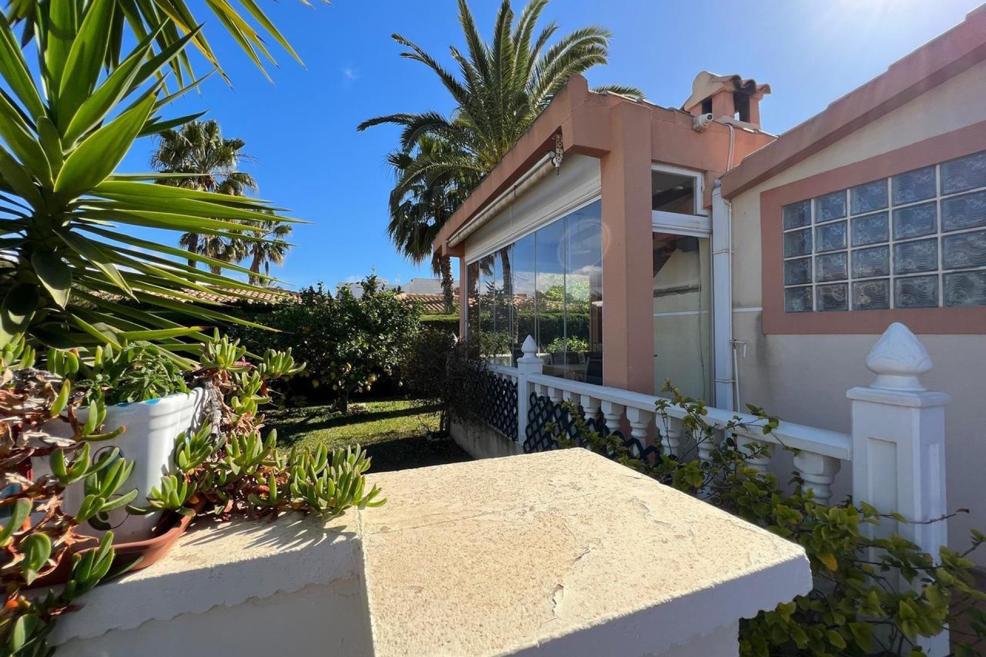 Wiederverkauf - Villa -
Cabo Roig - Costa Blanca