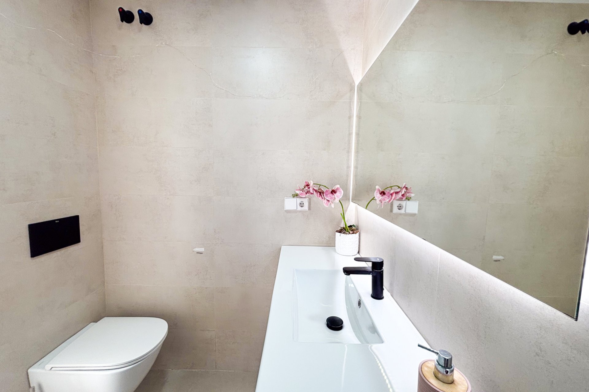 Wiederverkauf - Villa -
Cabo Roig - Costa Blanca