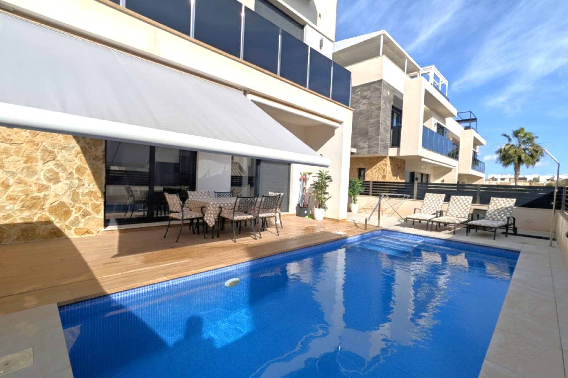 Wiederverkauf - Villa -
Cabo Roig - Costa Blanca