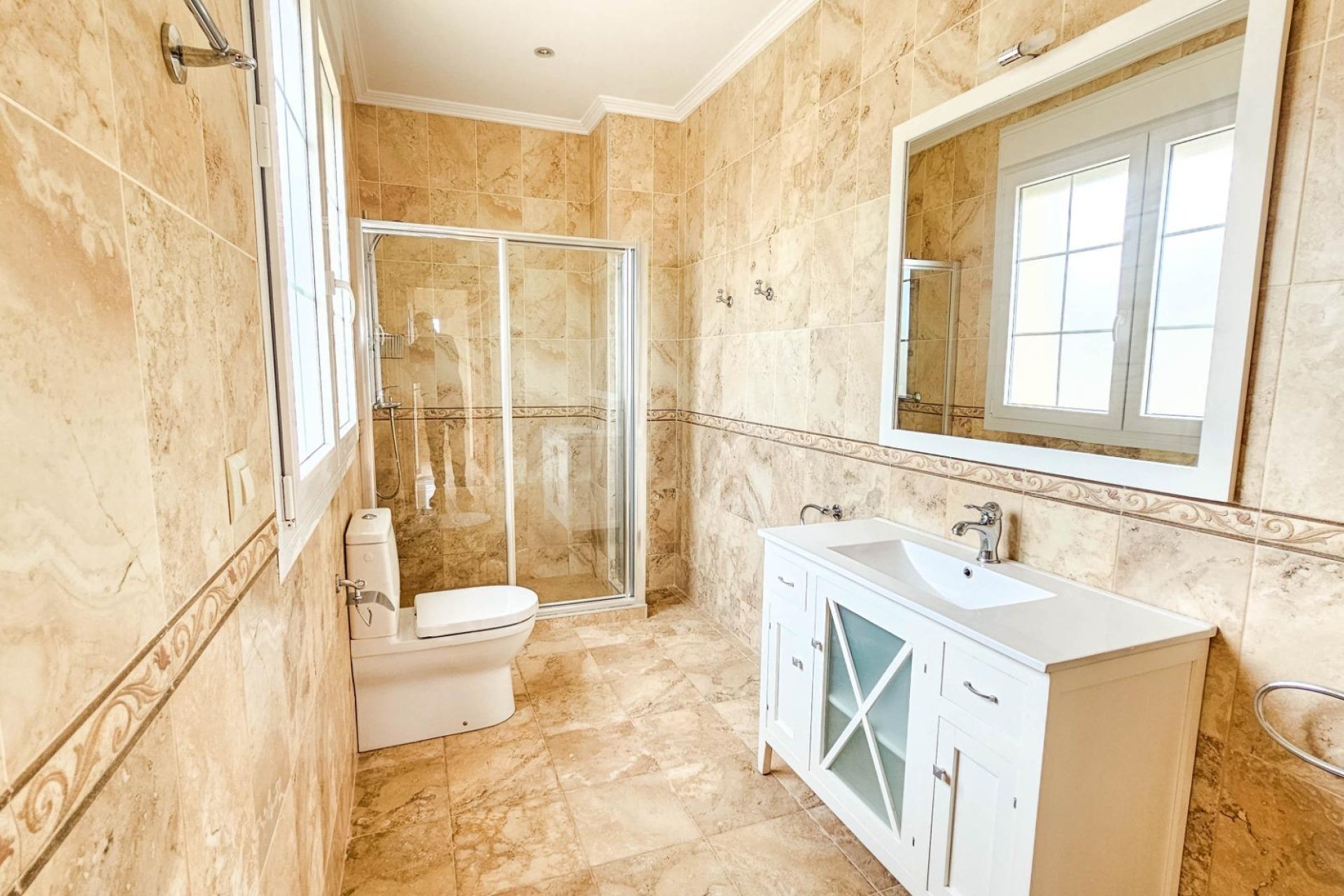 Wiederverkauf - Villa -
Cabo Roig