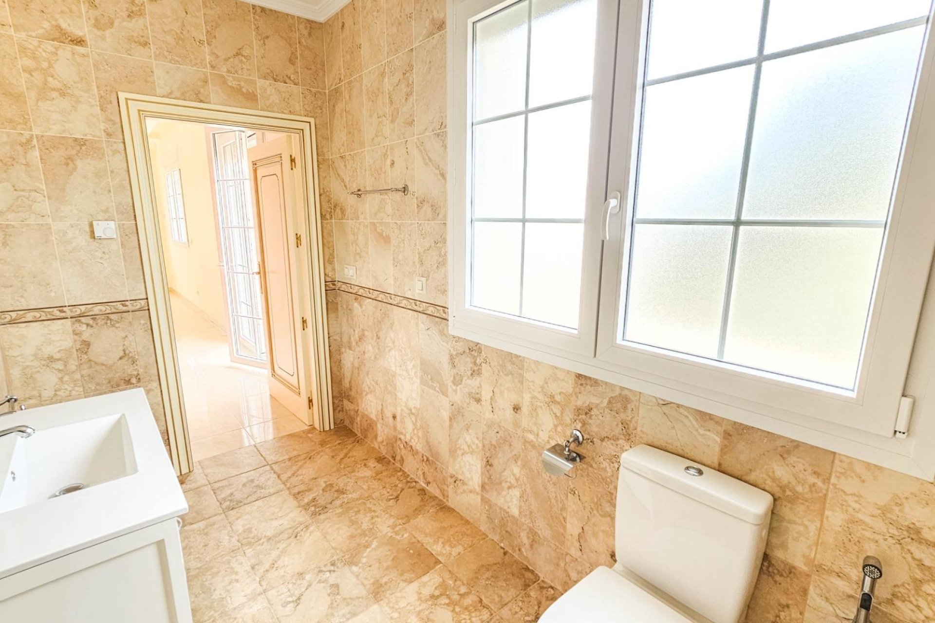 Wiederverkauf - Villa -
Cabo Roig