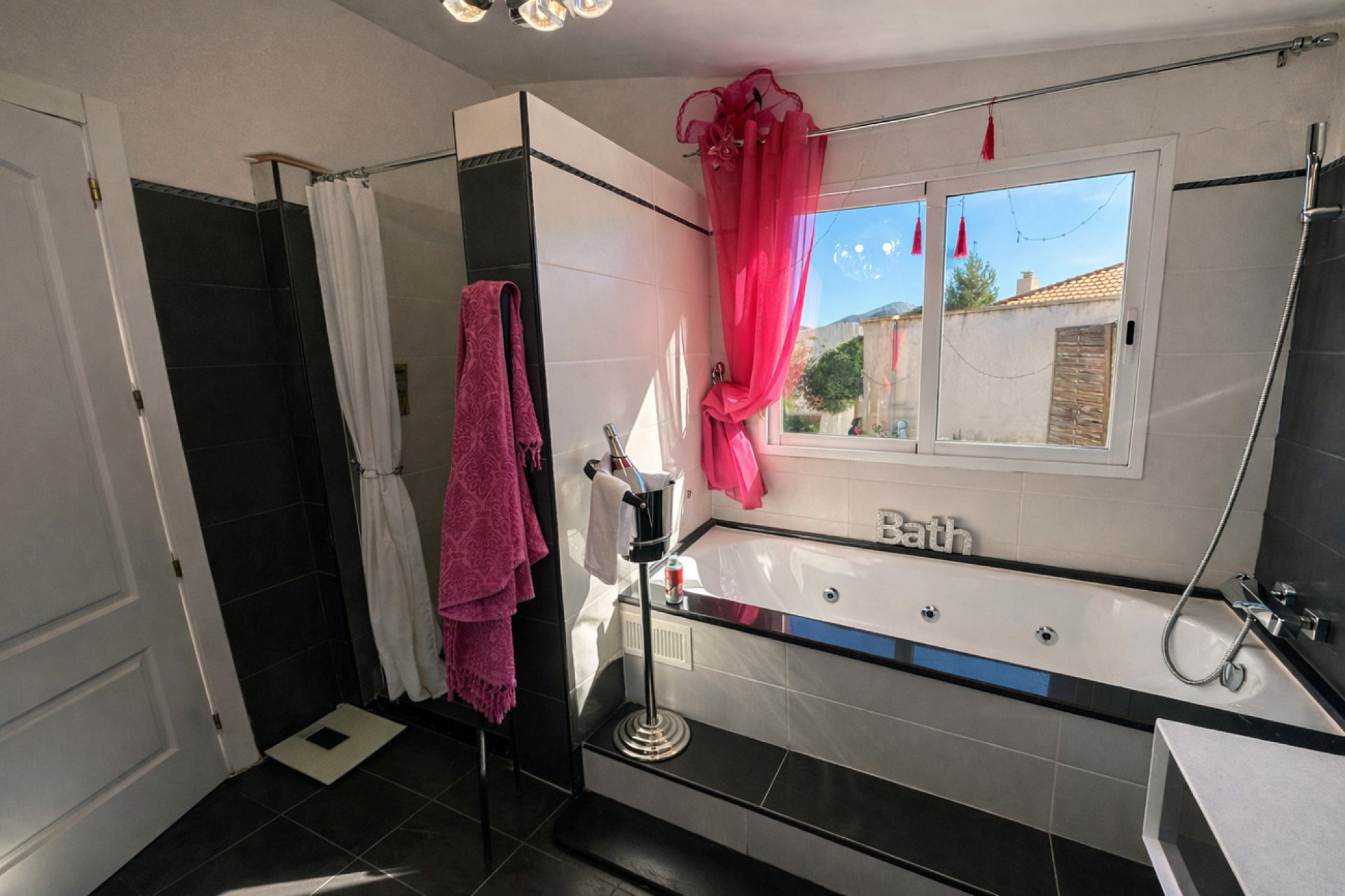 Wiederverkauf - Villa -
Castalla - Costa Blanca