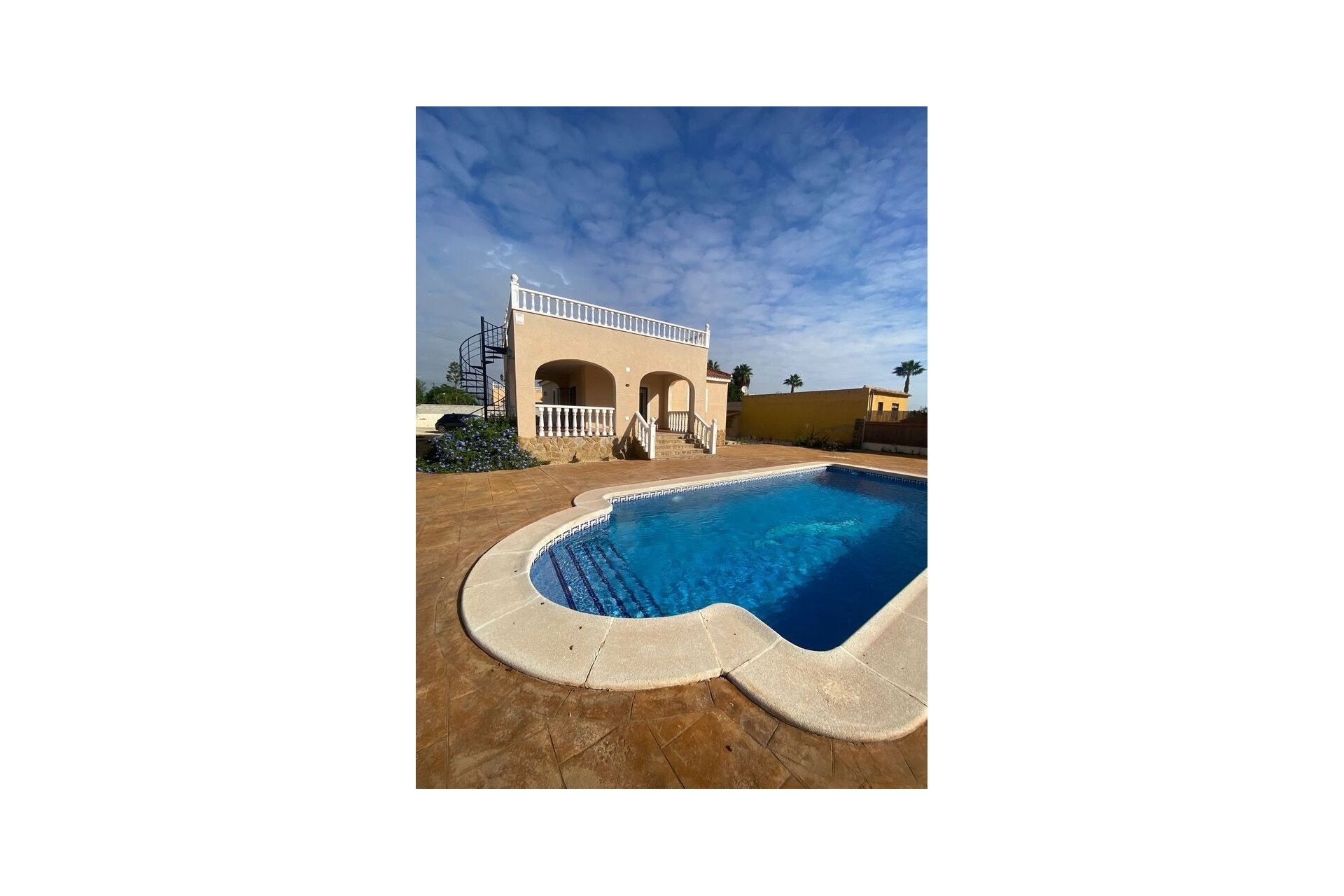 Wiederverkauf - Villa -
Catral - Costa Blanca