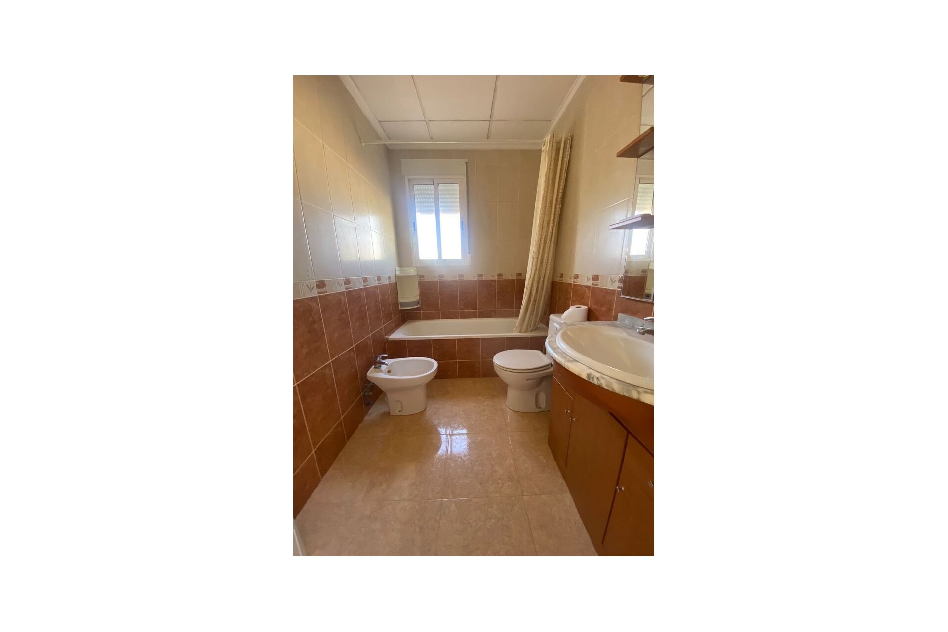 Wiederverkauf - Villa -
Catral - Costa Blanca