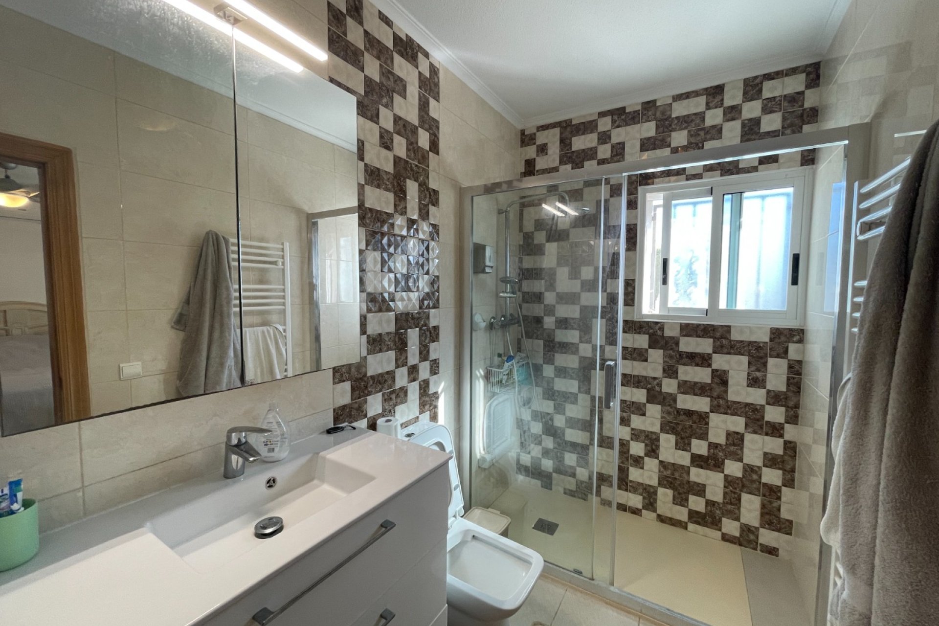 Wiederverkauf - Villa -
Catral - Costa Blanca