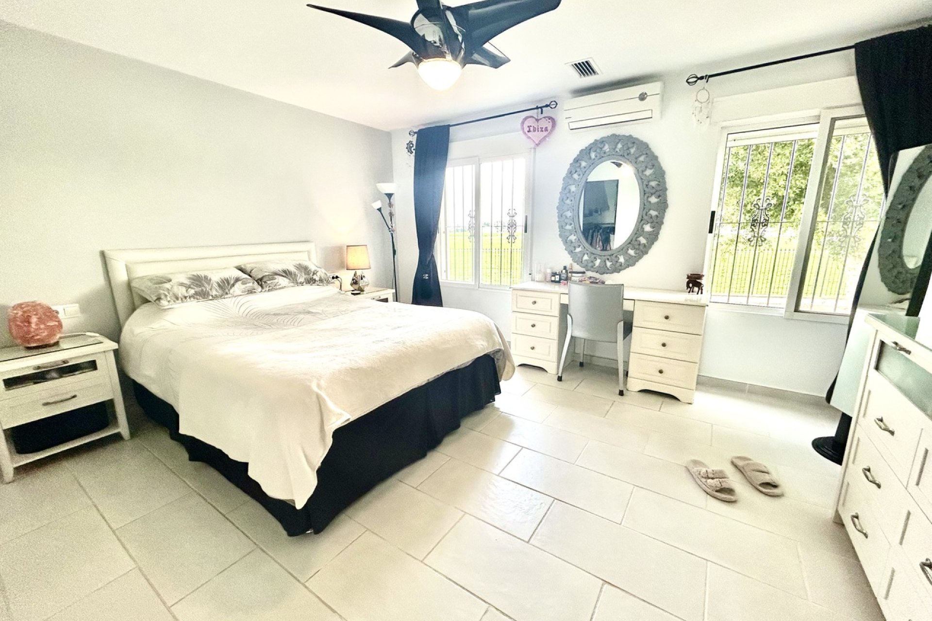Wiederverkauf - Villa -
Catral - Costa Blanca