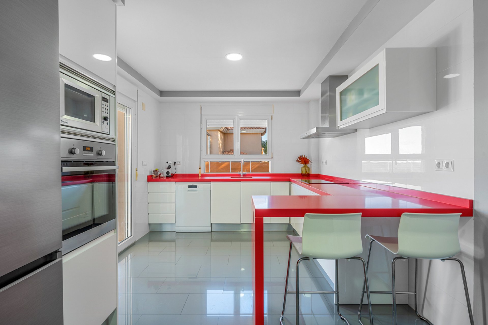 Wiederverkauf - Villa -
Ciudad De Las Comunicaciones - Costa Blanca