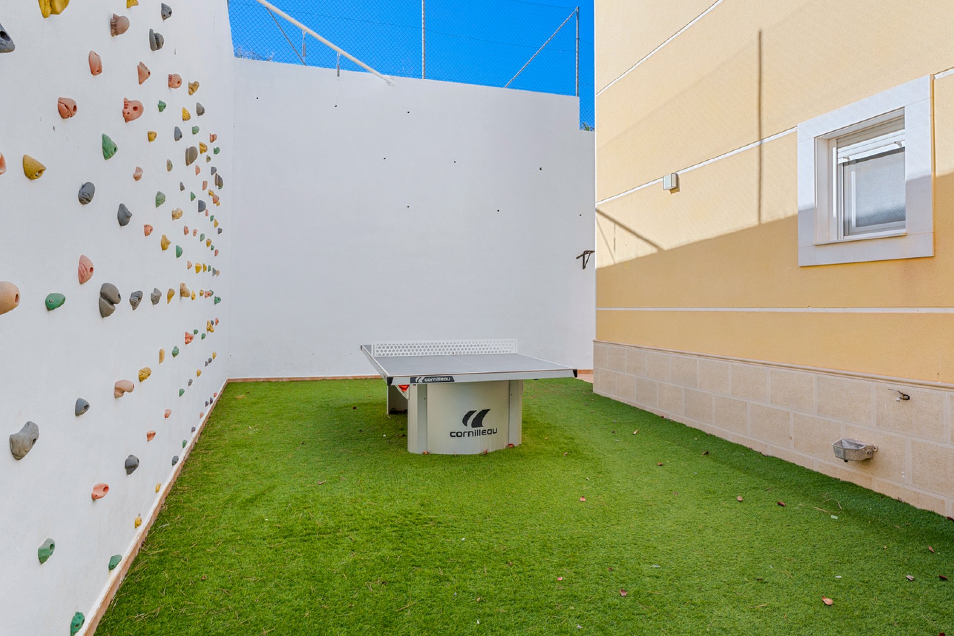 Wiederverkauf - Villa -
Ciudad De Las Comunicaciones - Costa Blanca