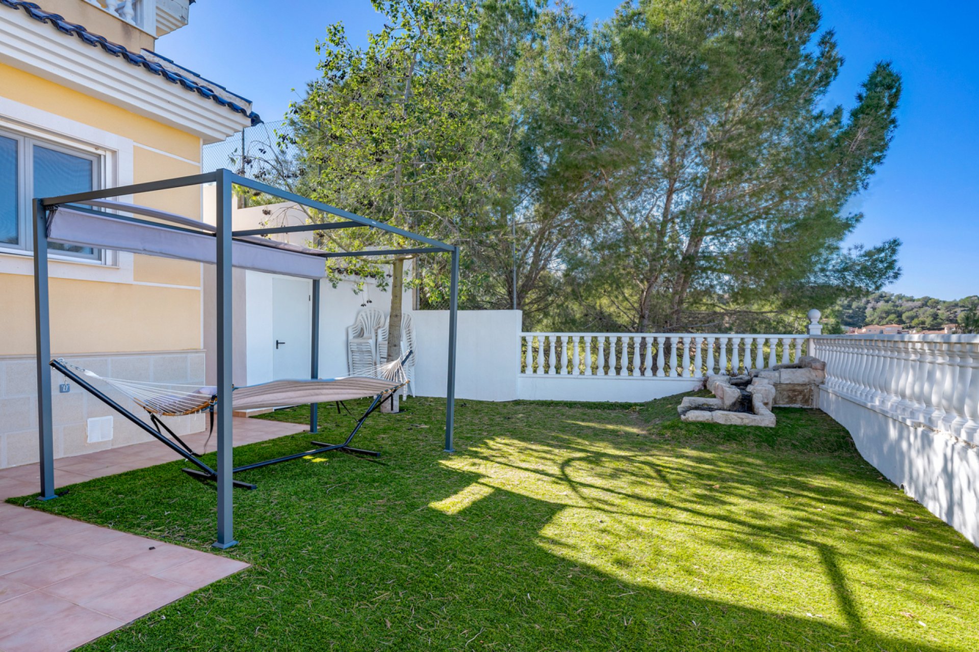Wiederverkauf - Villa -
Ciudad De Las Comunicaciones - Costa Blanca