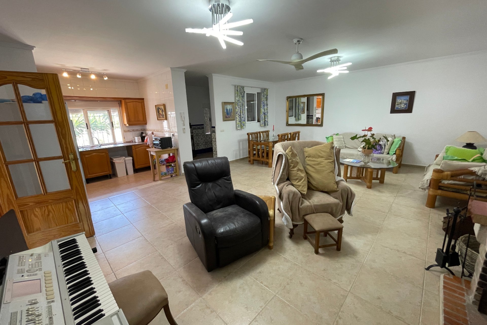 Wiederverkauf - Villa -
Daya Nueva - Costa Blanca