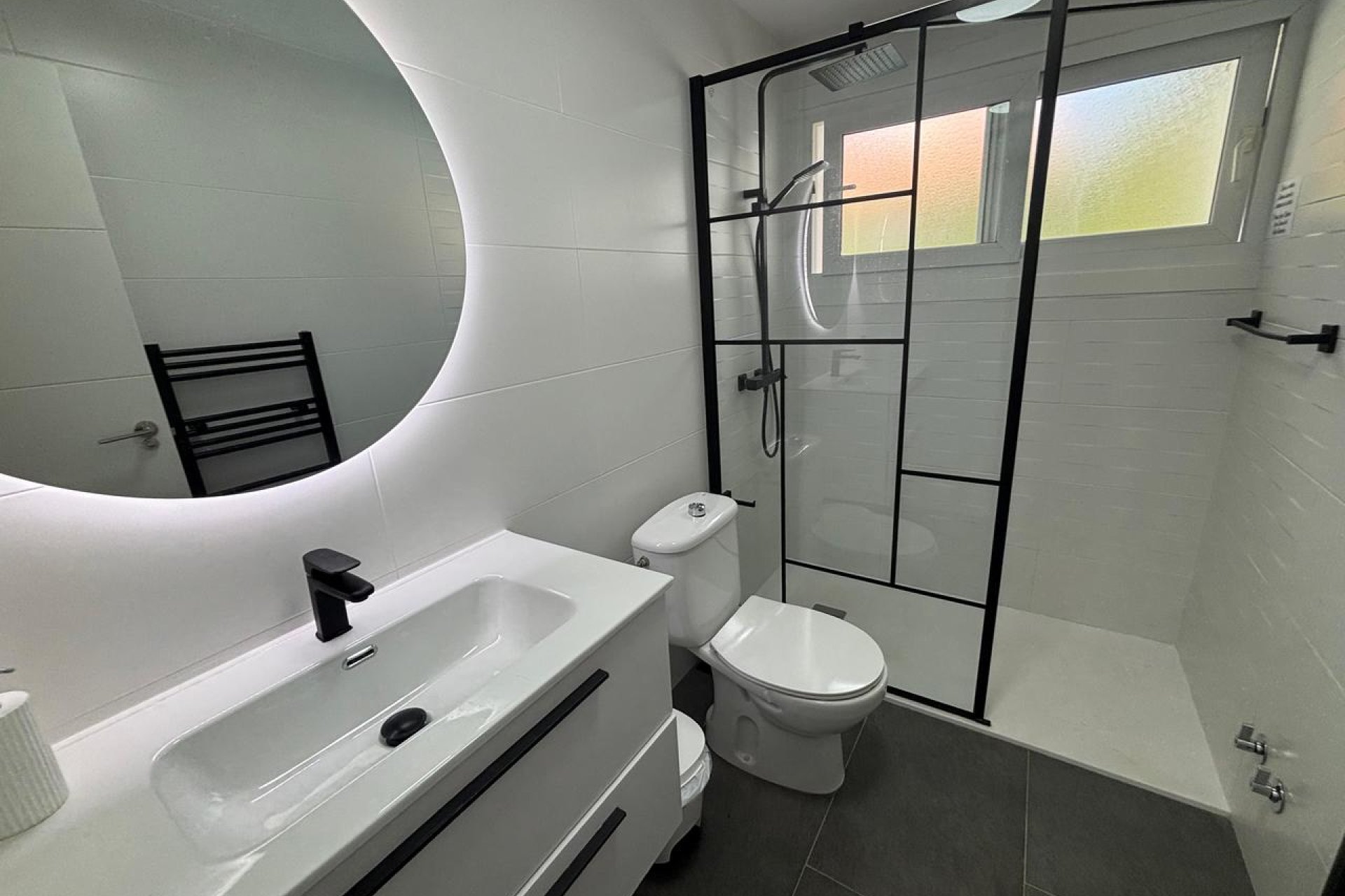 Wiederverkauf - Villa -
Dehesa de Campoamor - Costa Blanca