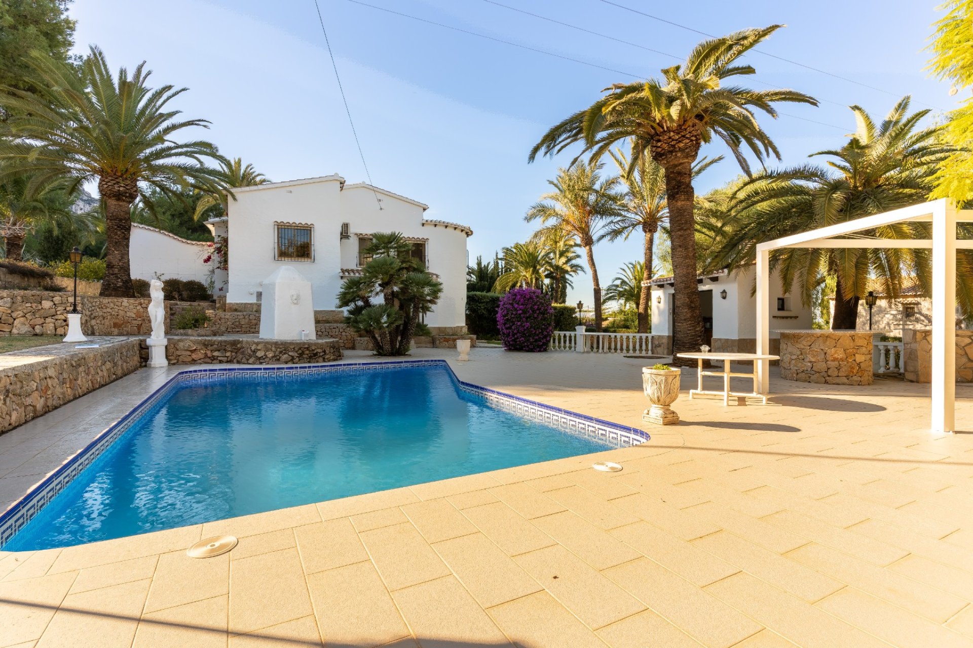 Wiederverkauf - Villa -
Denia - Costa Blanca