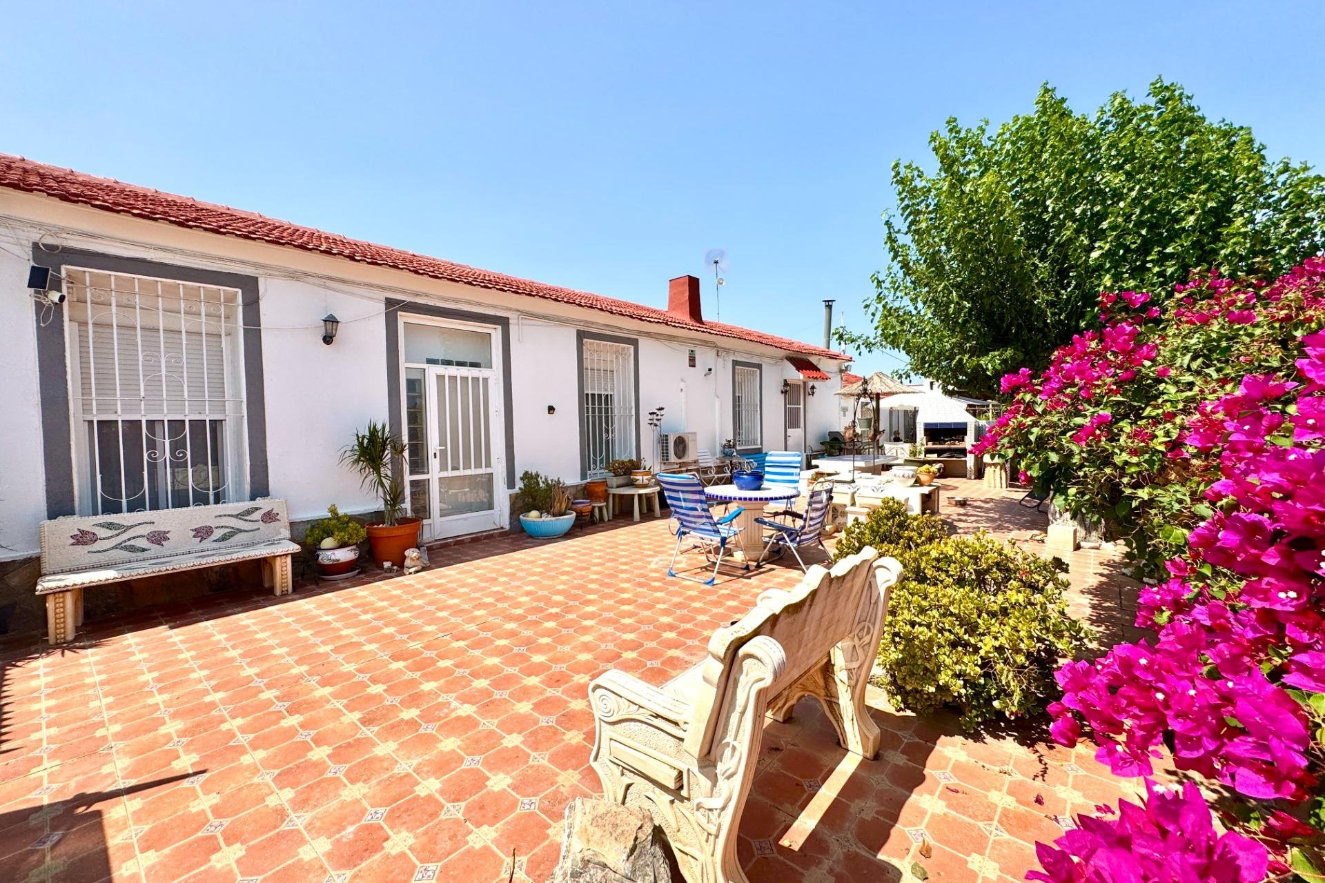 Wiederverkauf - Villa -
Dolores - Comunidad Valenciana