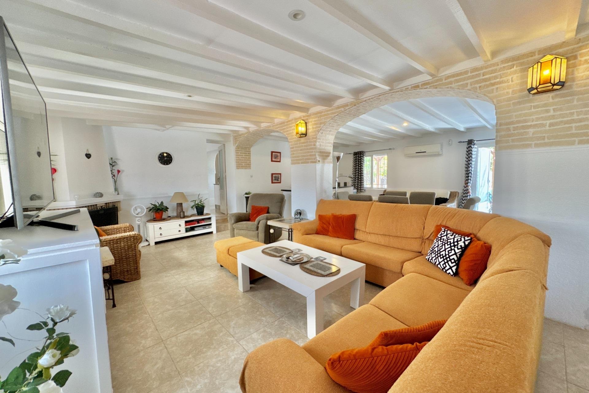 Wiederverkauf - Villa -
Dolores - Comunidad Valenciana