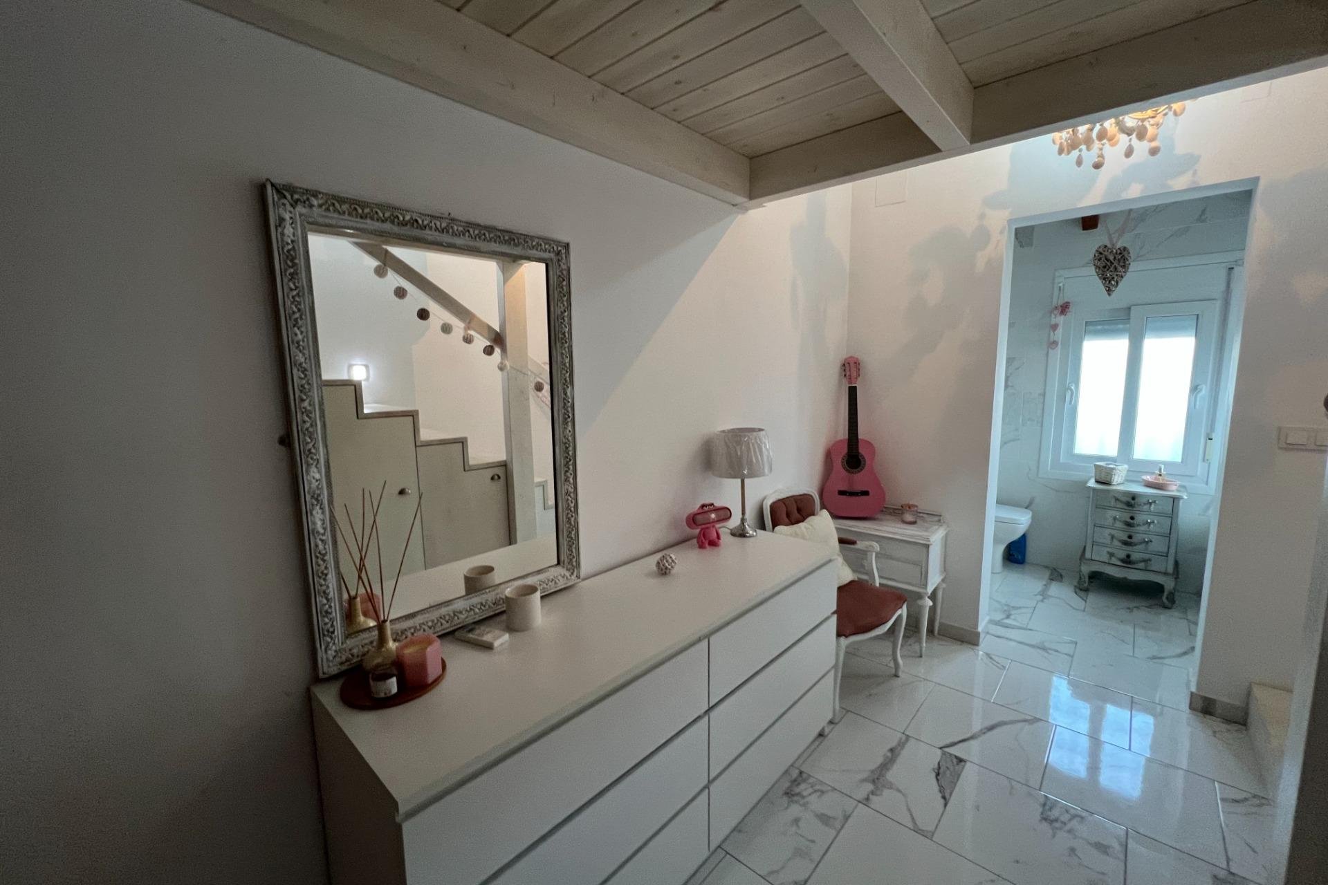 Wiederverkauf - Villa -
Dolores - Comunidad Valenciana