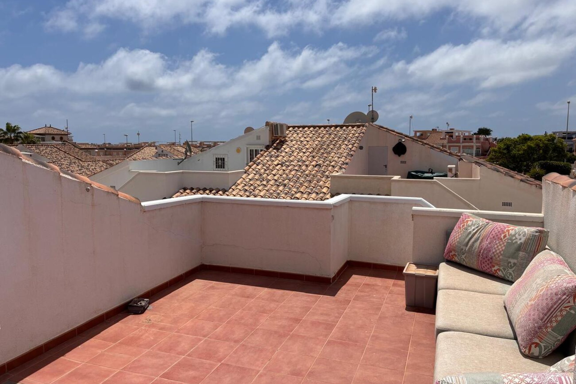 Wiederverkauf - Villa / Doppelhaushälfte -
Lomas de Caboroig - Costa Blanca