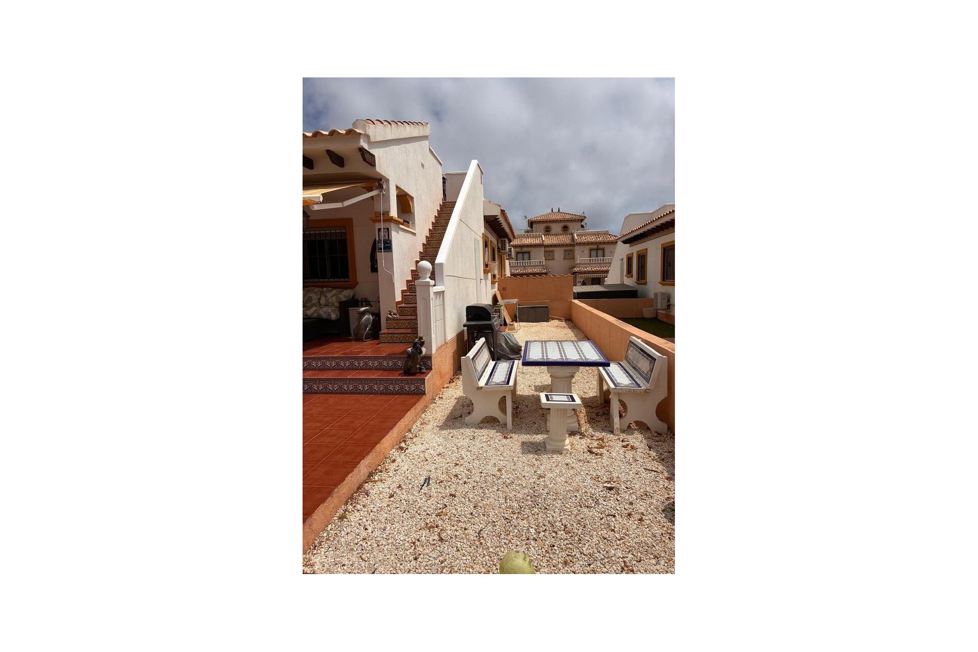 Wiederverkauf - Villa / Doppelhaushälfte -
Lomas de Caboroig - Costa Blanca