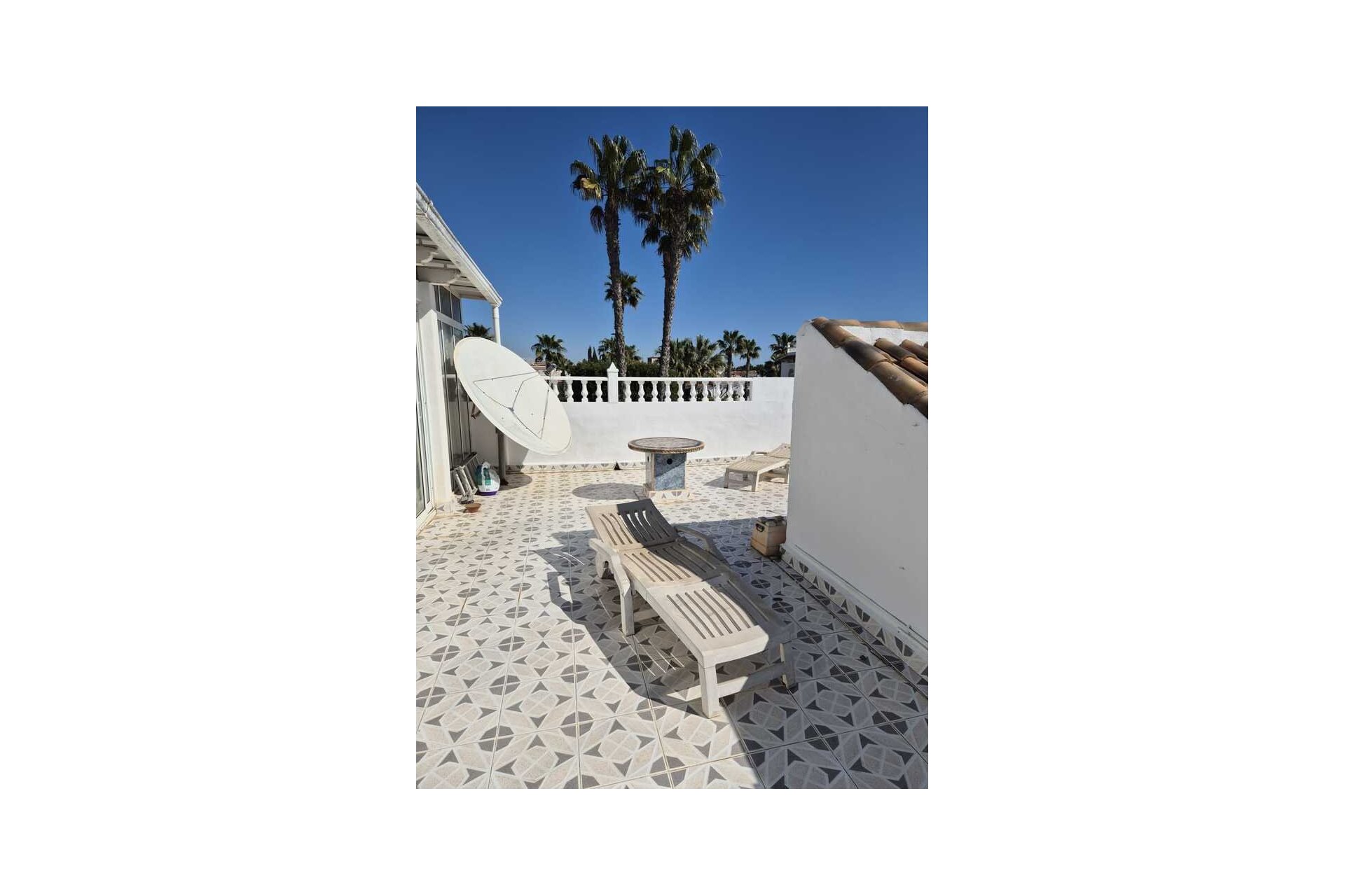 Wiederverkauf - Villa / Doppelhaushälfte -
Los Alcazares - Los Narejos