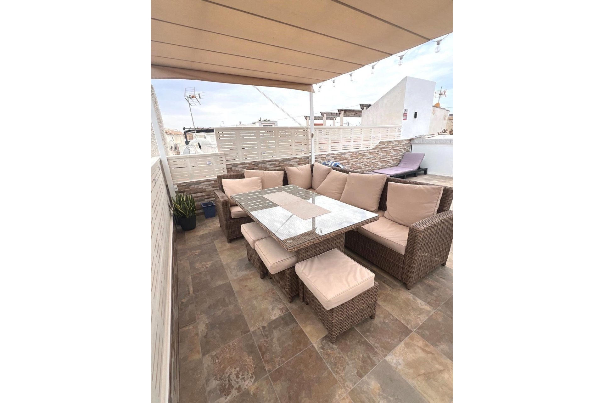Wiederverkauf - Villa / Doppelhaushälfte -
Orihuela Costa - Playa Flamenca