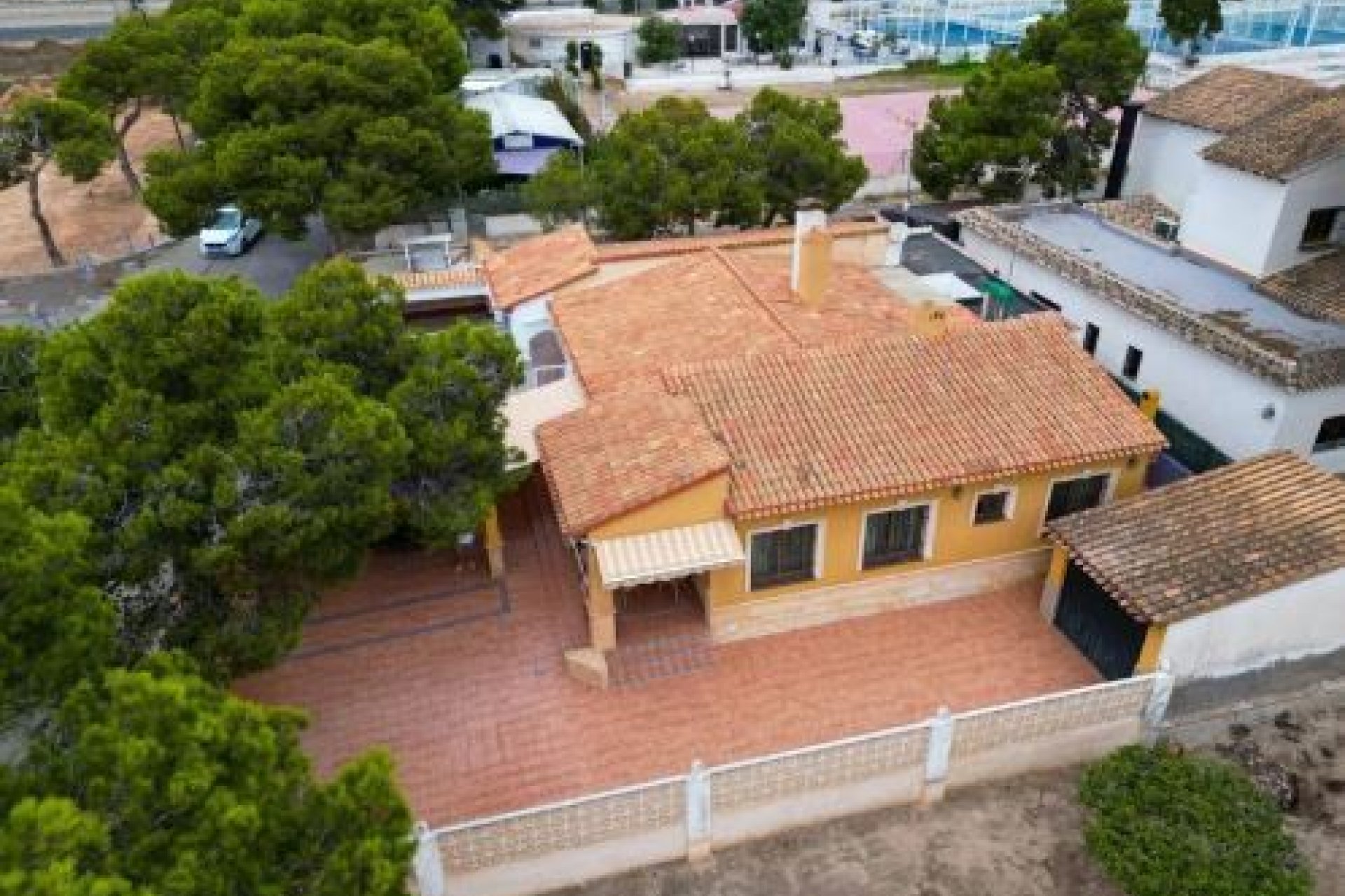 Wiederverkauf - Villa / Doppelhaushälfte -
Orihuela Costa - Punta Prima