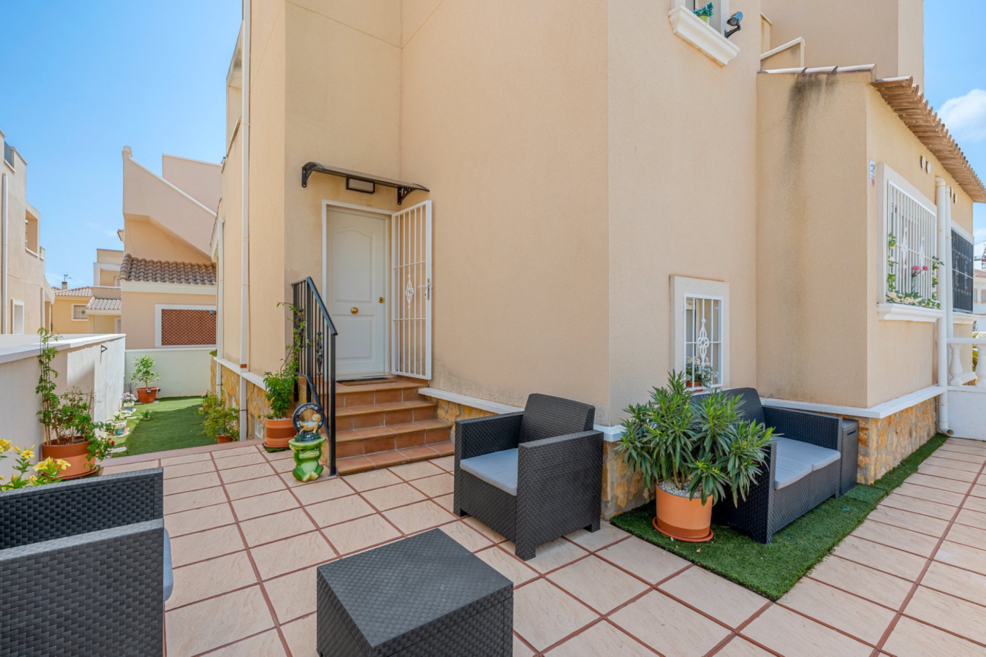 Wiederverkauf - Villa / Doppelhaushälfte -
San Miguel de Salinas - Costa Blanca