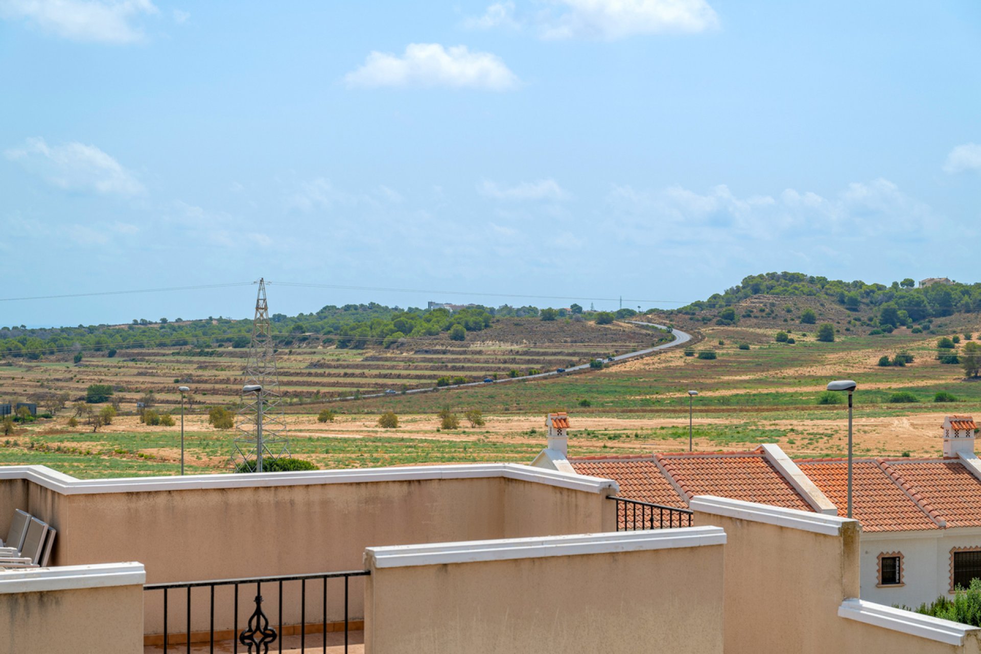 Wiederverkauf - Villa / Doppelhaushälfte -
San Miguel de Salinas - Costa Blanca