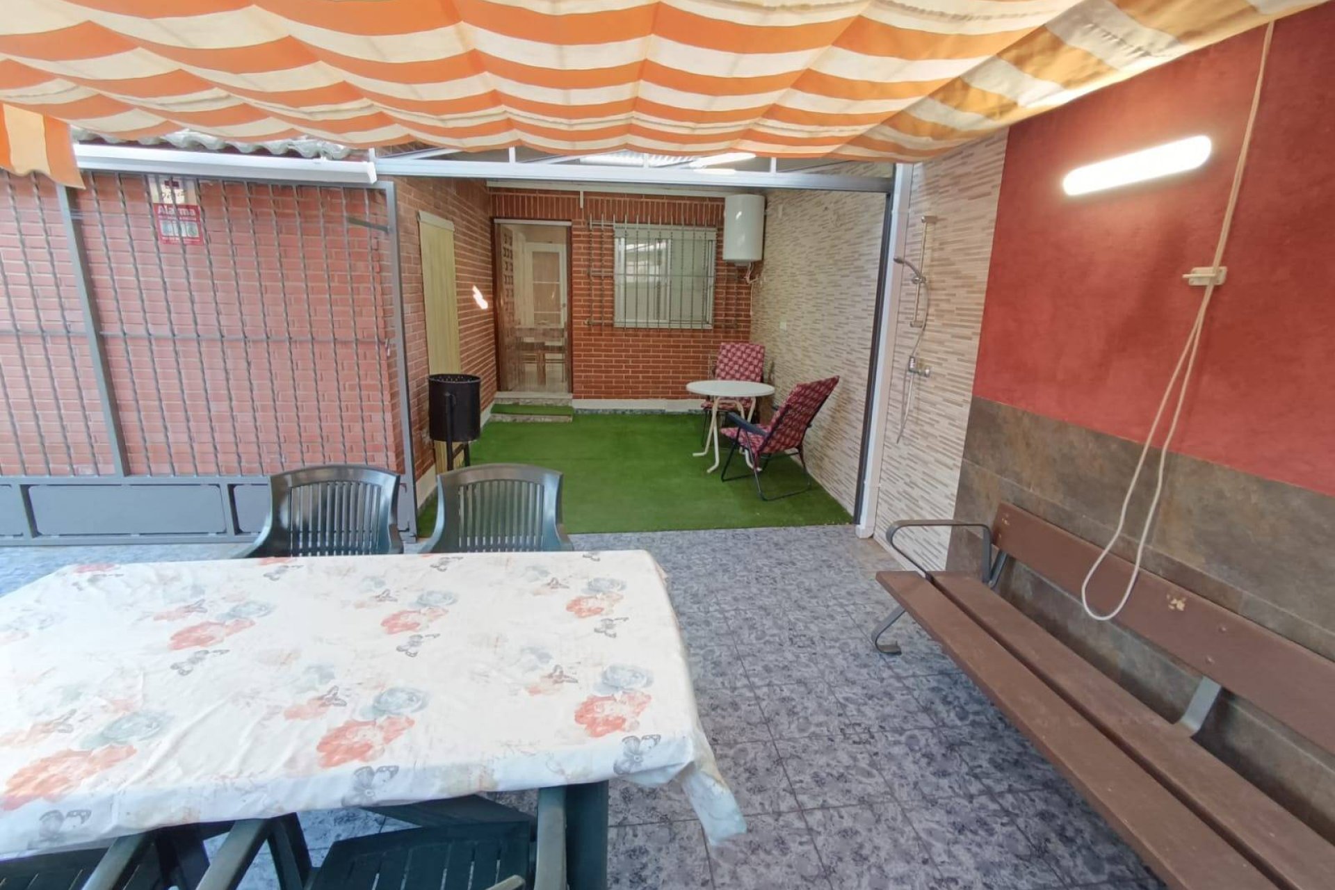 Wiederverkauf - Villa / Doppelhaushälfte -
San Pedro del Pinatar - Los Cuarteros
