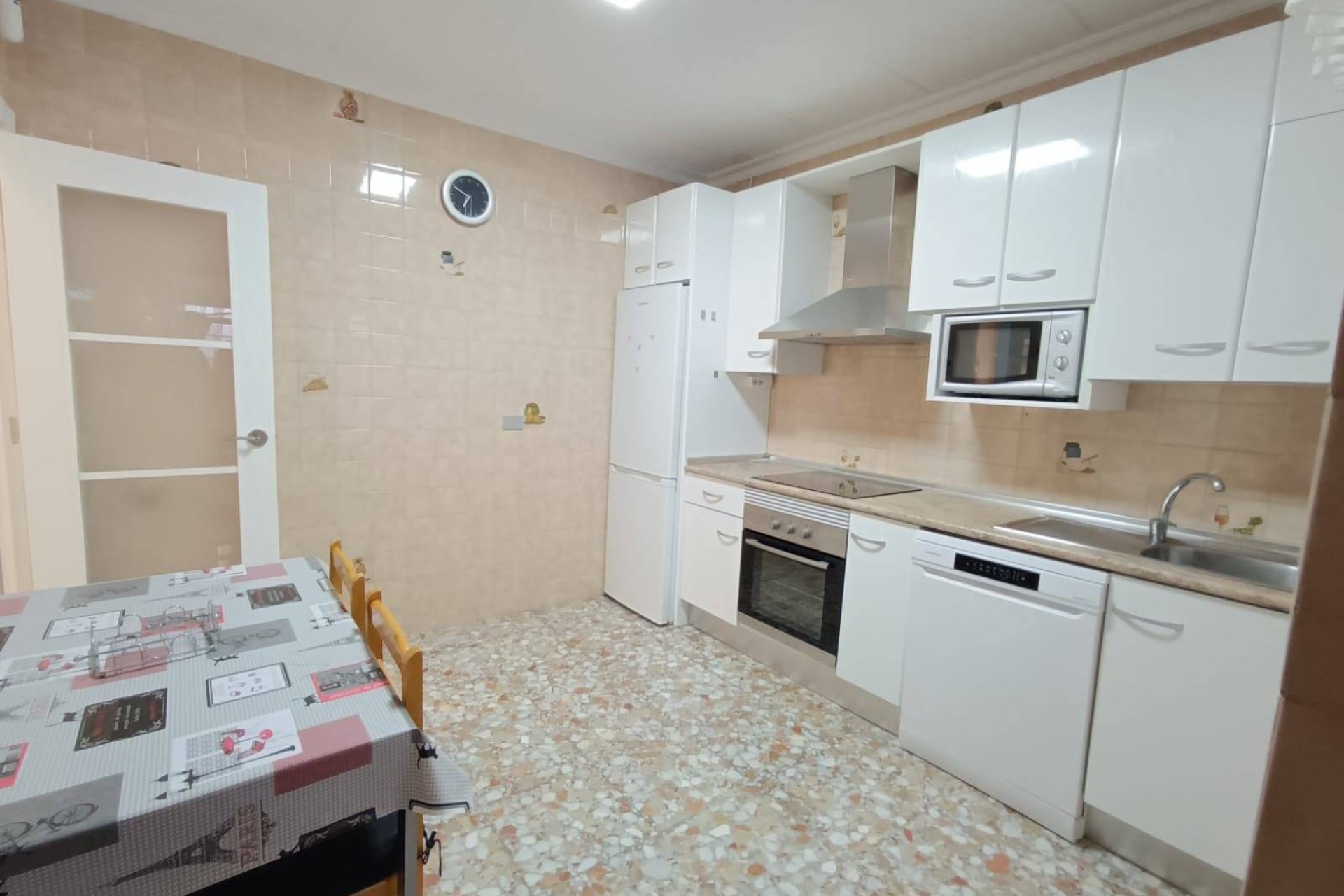 Wiederverkauf - Villa / Doppelhaushälfte -
San Pedro del Pinatar - Los Cuarteros
