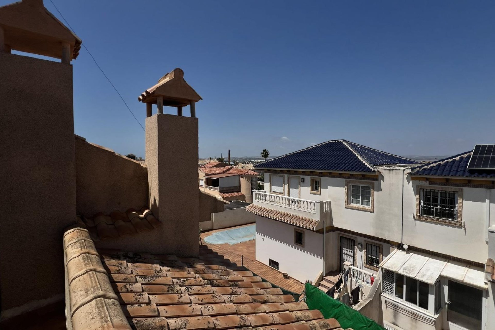 Wiederverkauf - Villa / Doppelhaushälfte -
Torrevieja - Aguas Nuevas