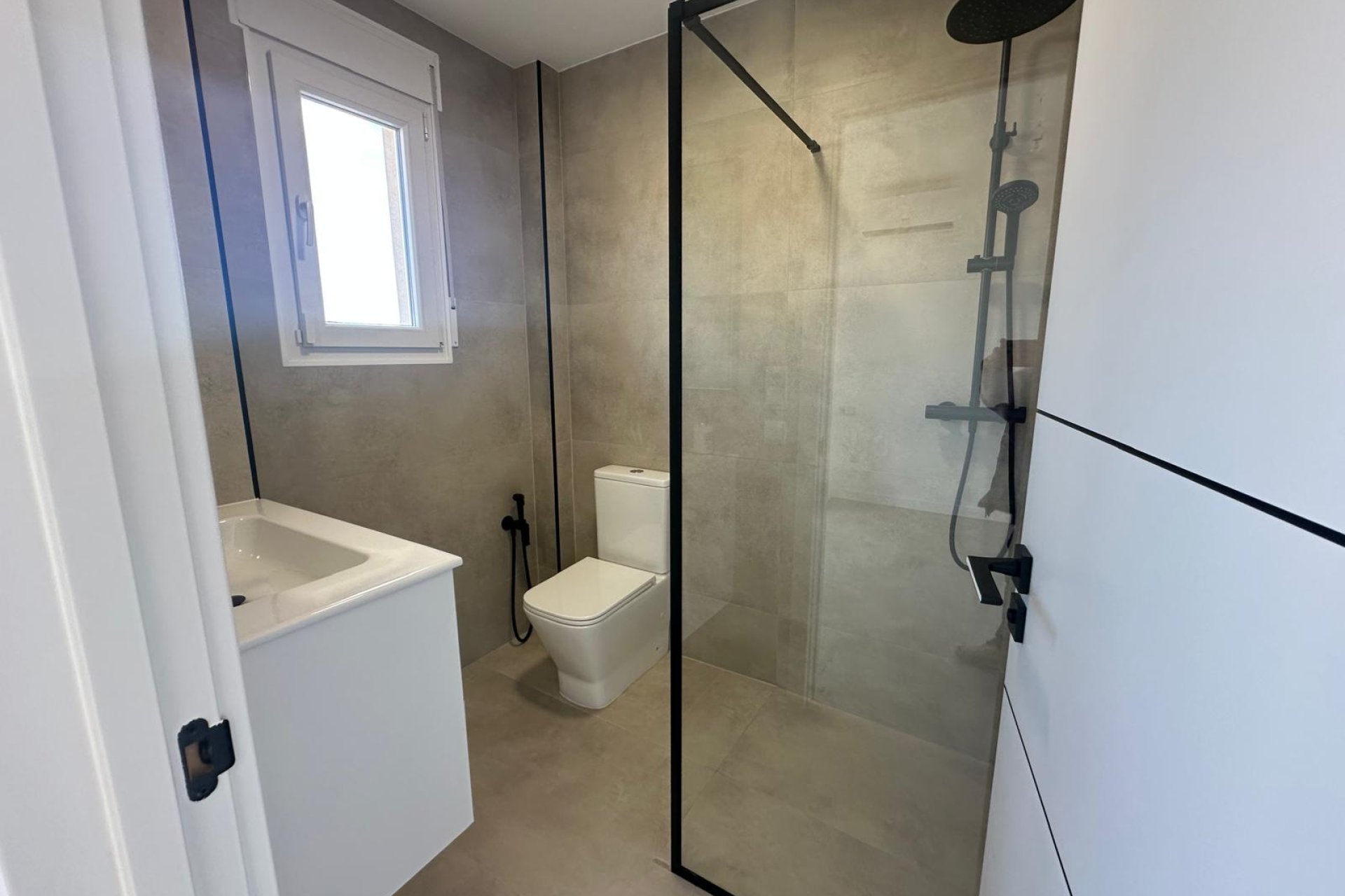 Wiederverkauf - Villa -
El Campello - Costa Blanca