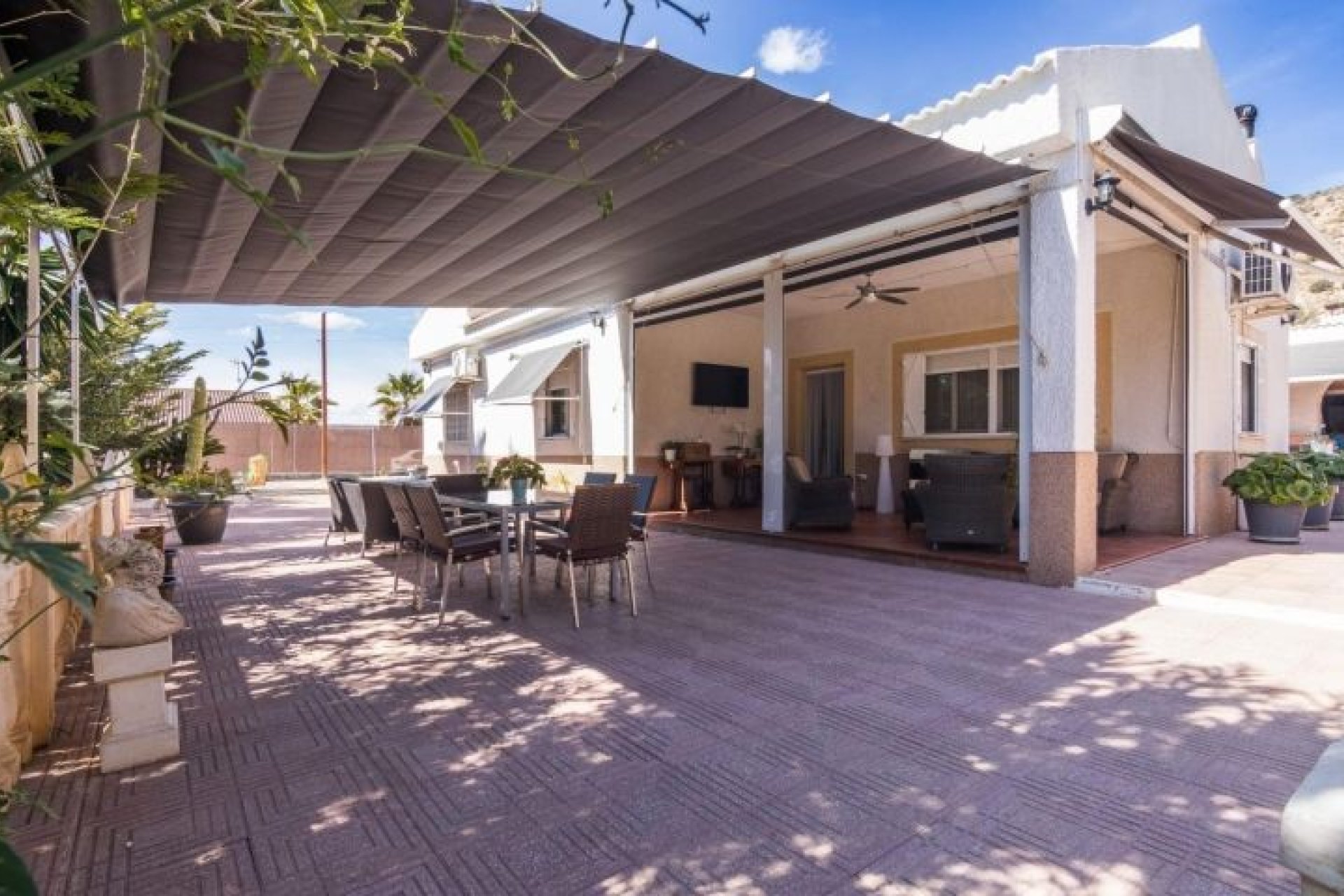 Wiederverkauf - Villa -
Elche - Costa Blanca