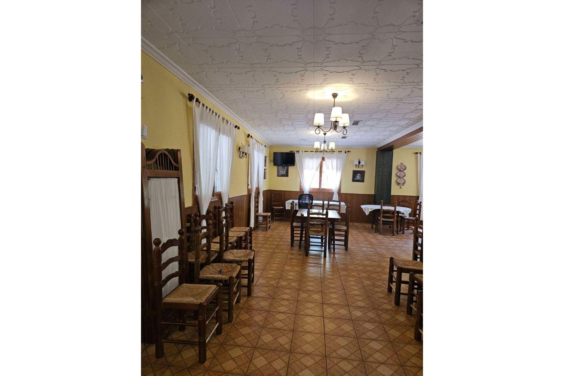 Wiederverkauf - Villa -
Elda - 03600