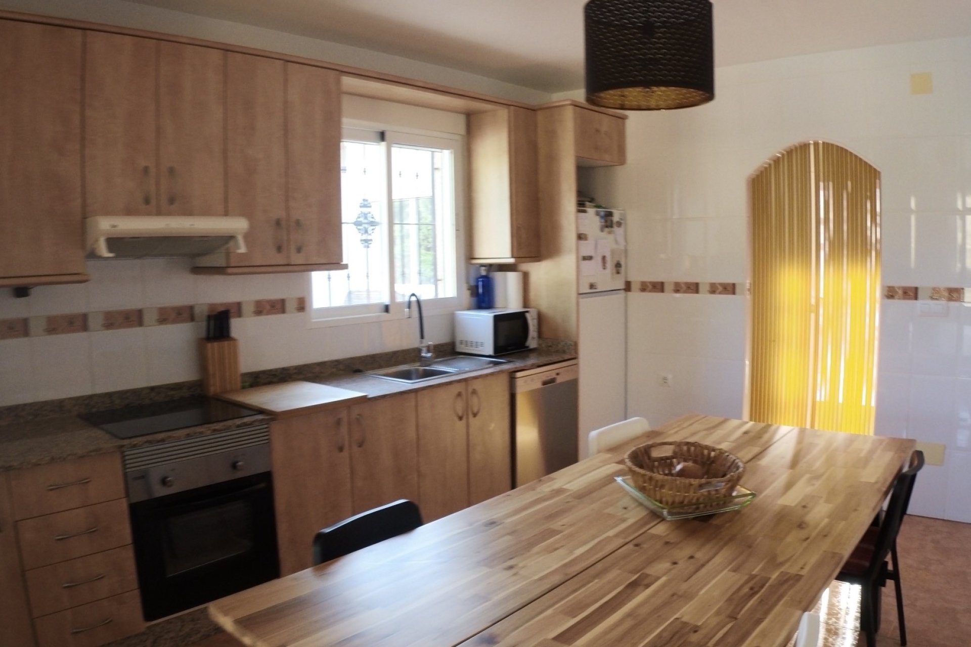 Wiederverkauf - Villa -
Fortuna - Inland