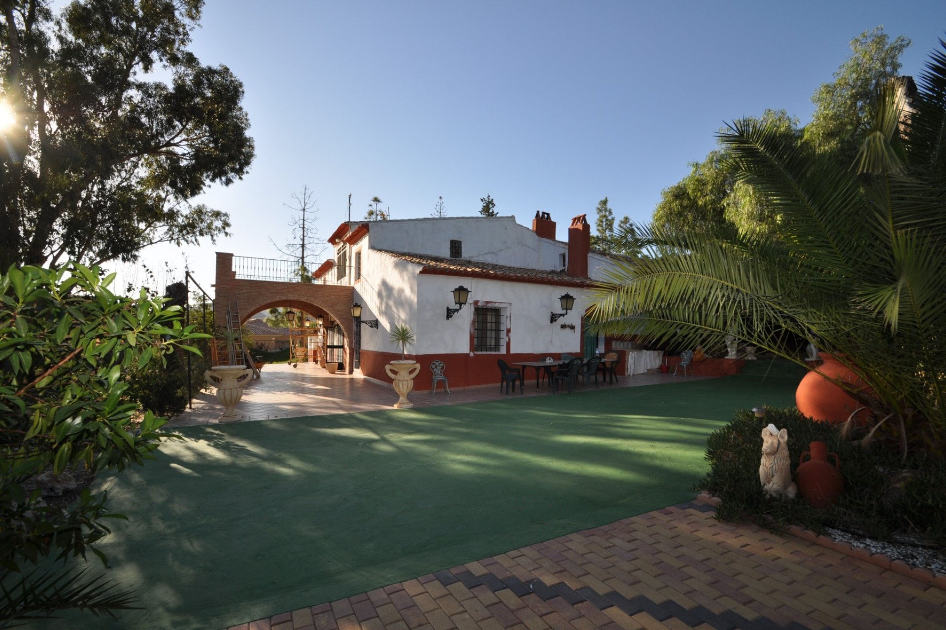 Wiederverkauf - Villa -
Fortuna - Inland