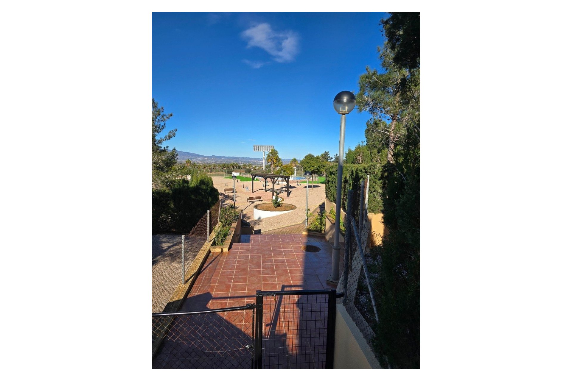 Wiederverkauf - Villa -
Fuente Álamo - Inland