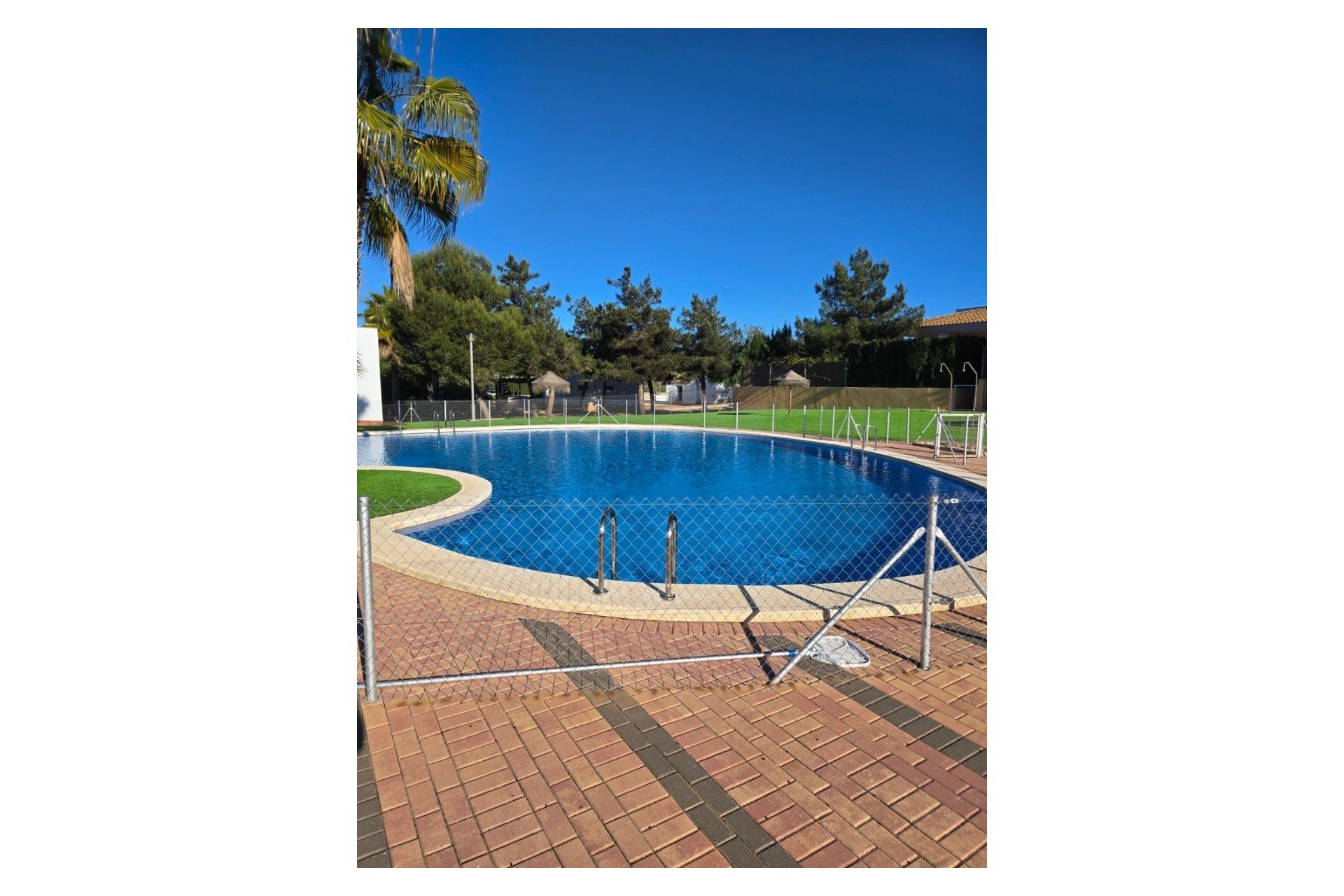 Wiederverkauf - Villa -
Fuente Álamo - Inland