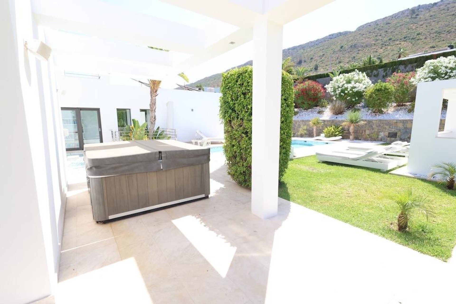 Wiederverkauf - Villa -
Jávea - Costa Blanca