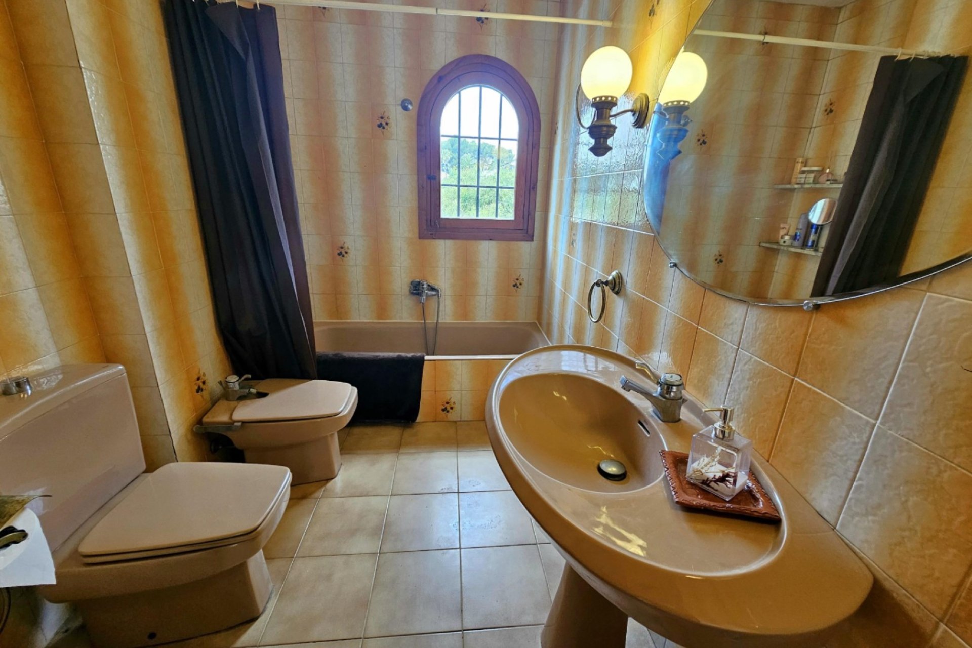 Wiederverkauf - Villa -
Jávea - Costa Blanca