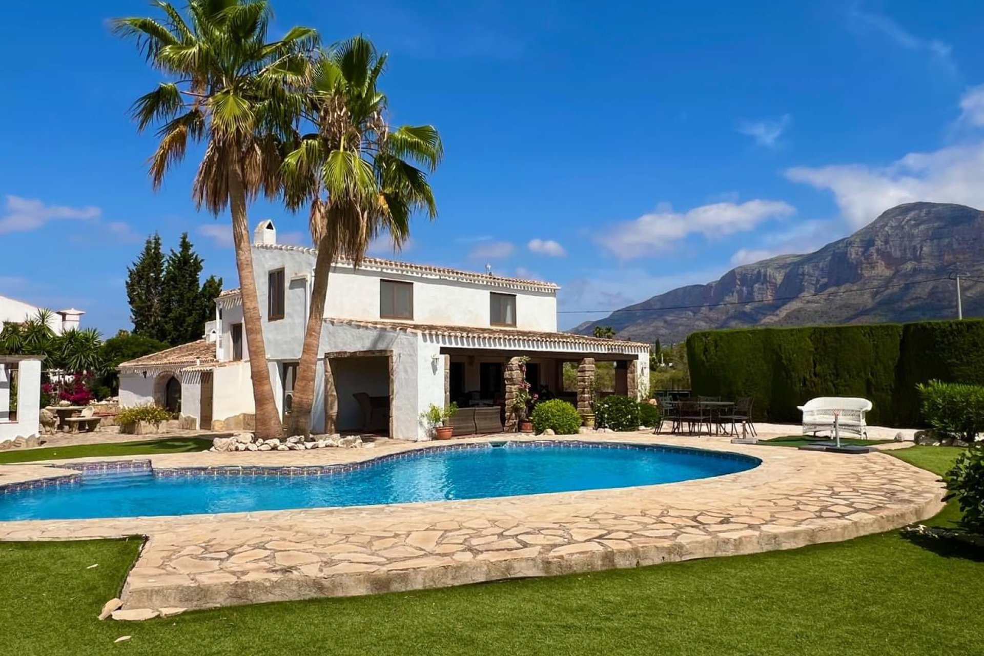 Wiederverkauf - Villa -
Jávea - Costa Blanca
