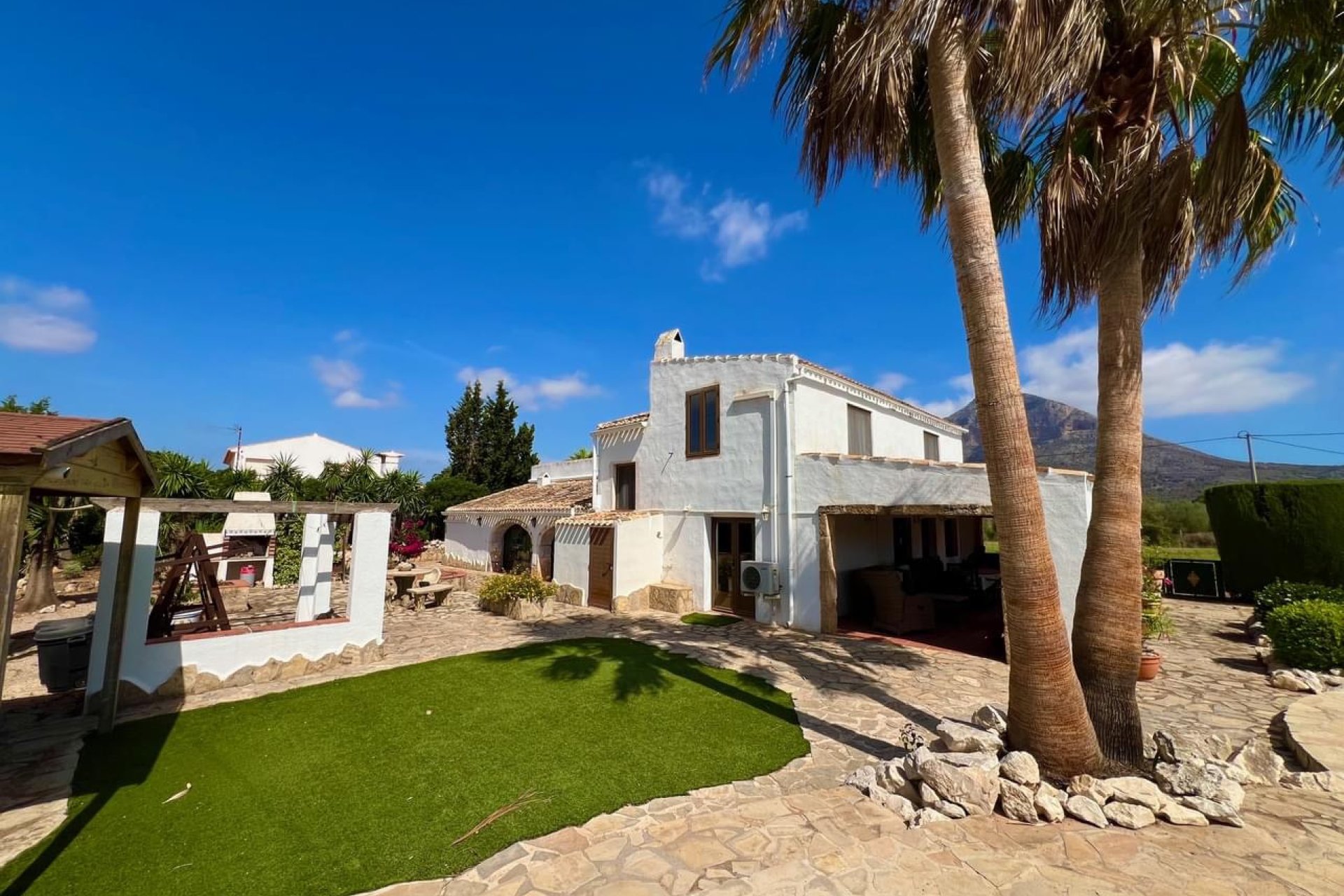 Wiederverkauf - Villa -
Jávea - Costa Blanca
