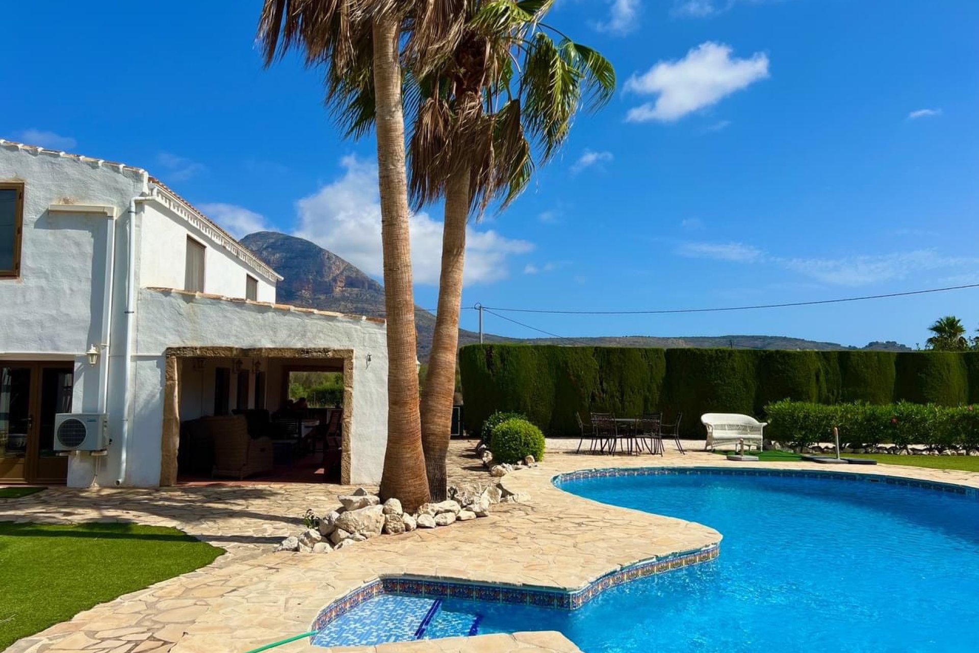 Wiederverkauf - Villa -
Jávea - Costa Blanca